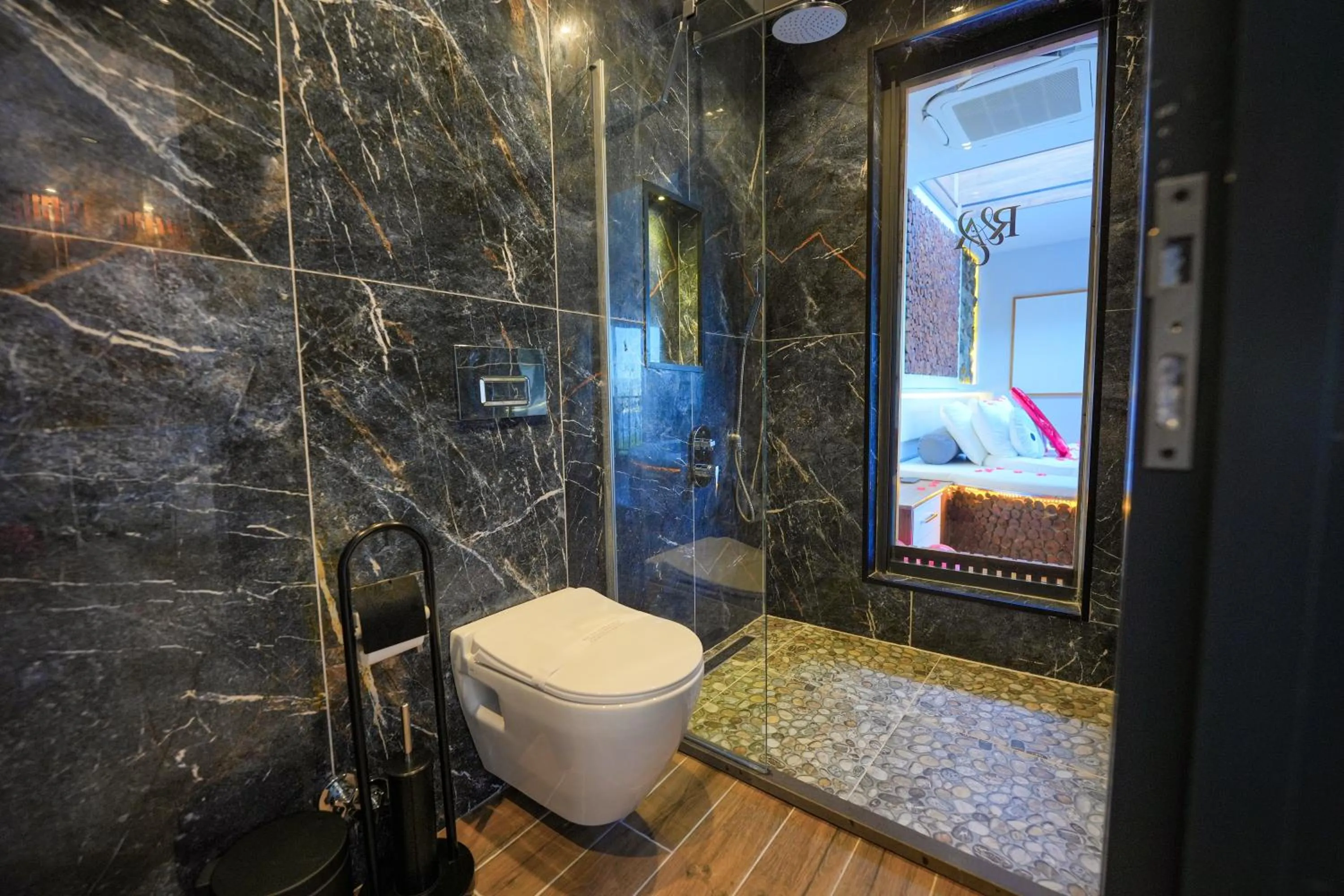 Bathroom in Ramitos Boutique Hotel