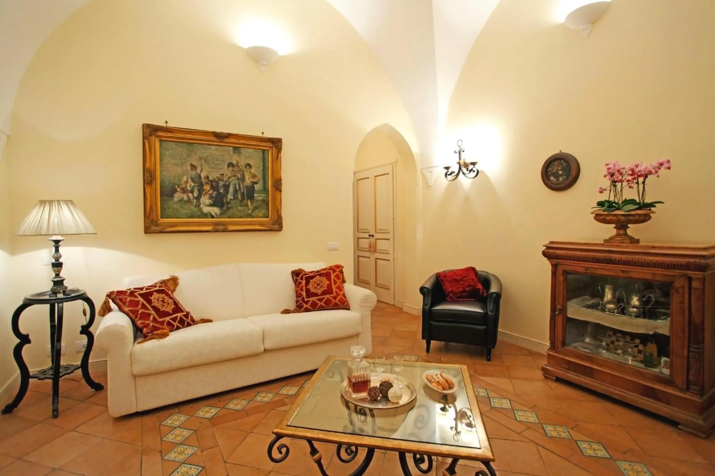 Living room in Villa Alba d'Oro - Historic luxury villa