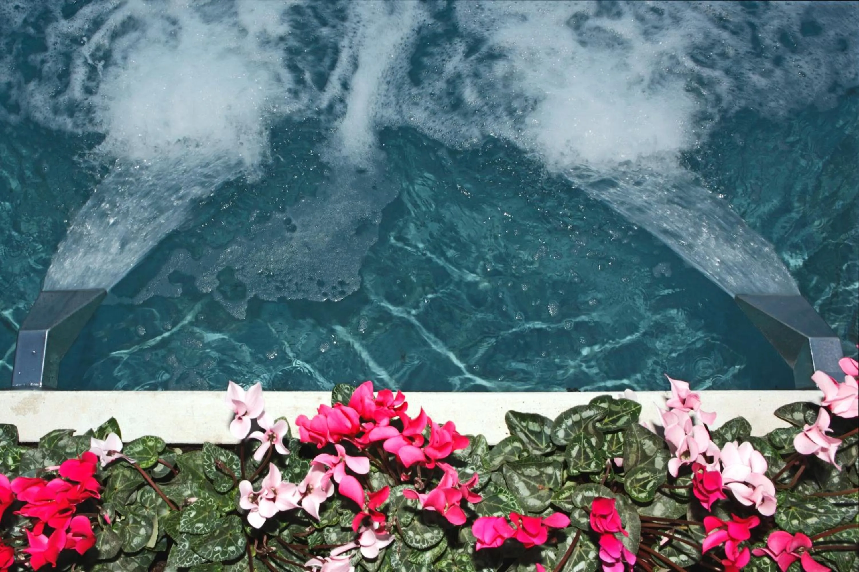 Swimming pool in Villa Alba d'Oro - Historic luxury villa