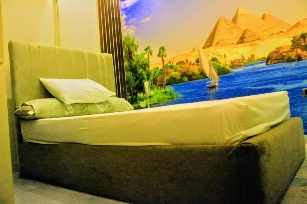 fabulous view pyramids inn hotel