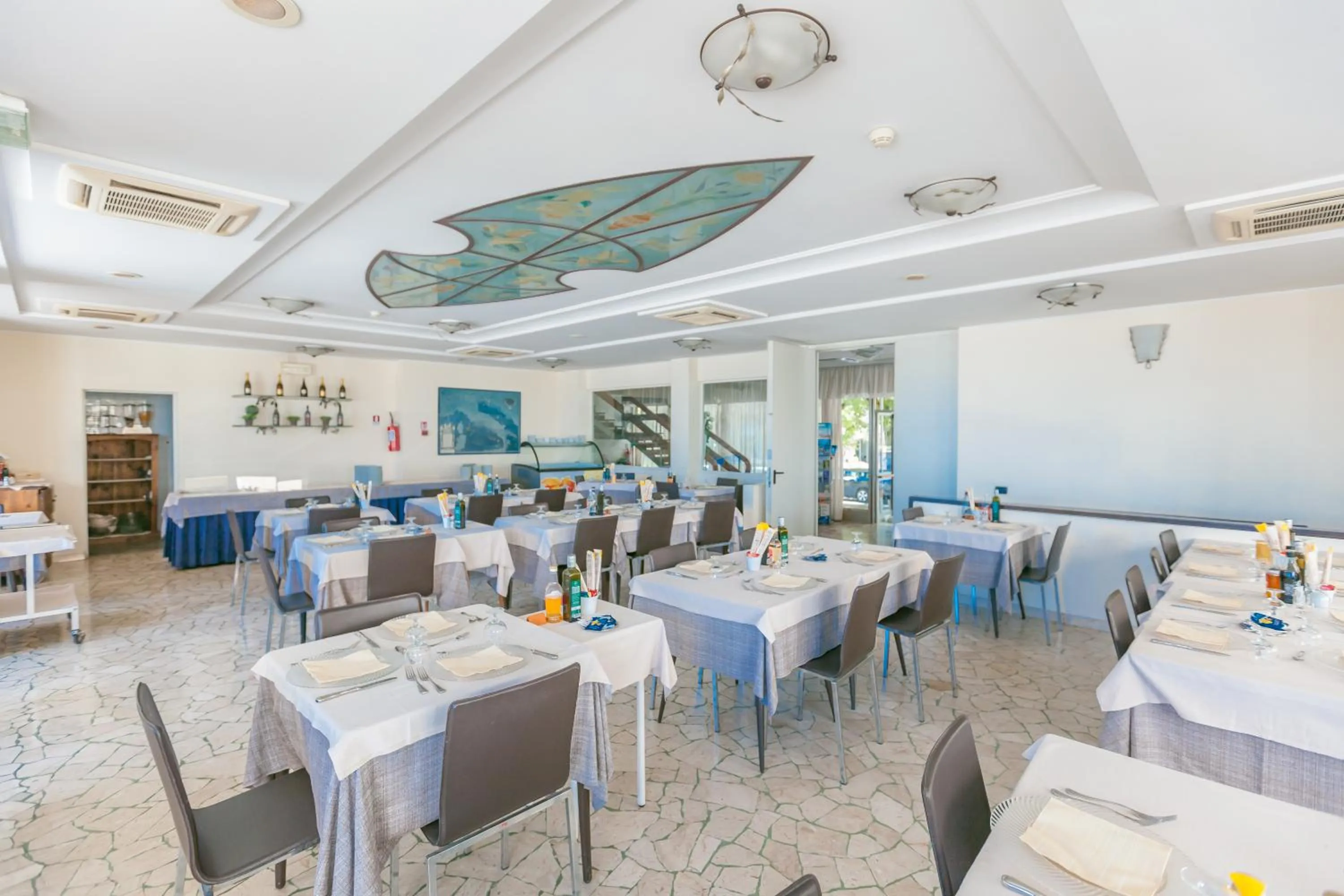 Restaurant/places to eat in Hotel Patrizia