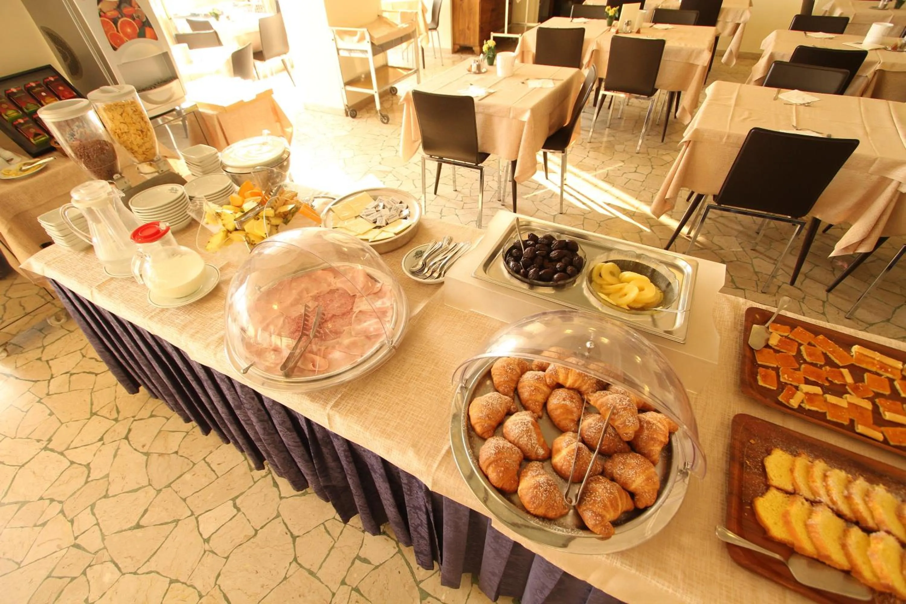 Breakfast in Hotel Patrizia