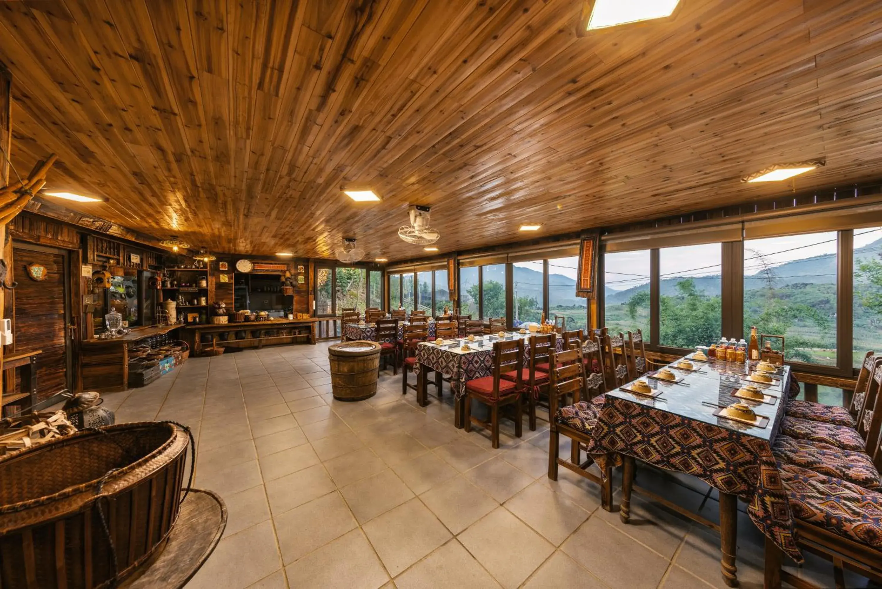 Restaurant/places to eat in Ta Phin Cottage Restaurant/places to eat in Ta Phin Cottage