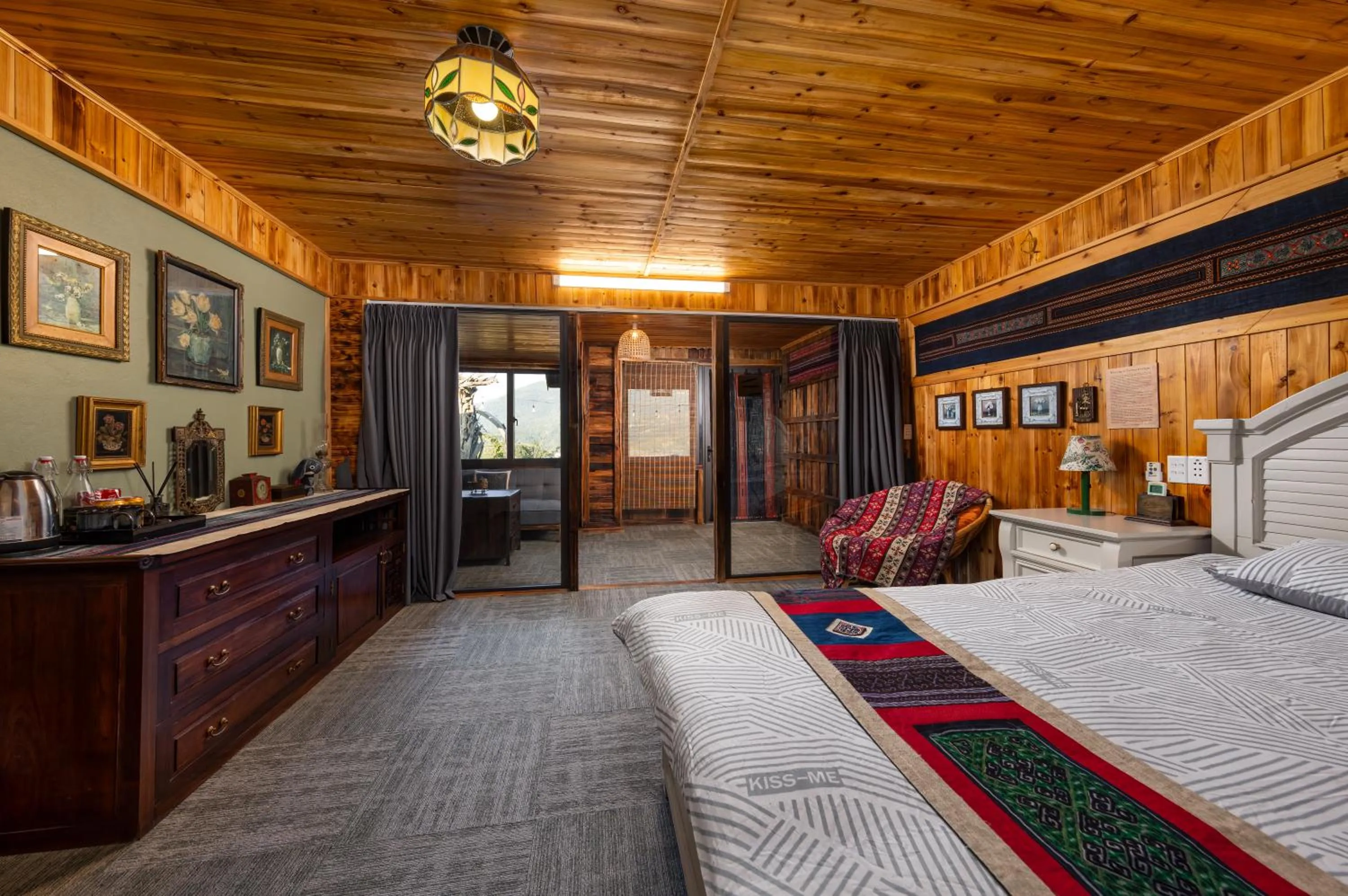 Bed in Ta Phin Cottage