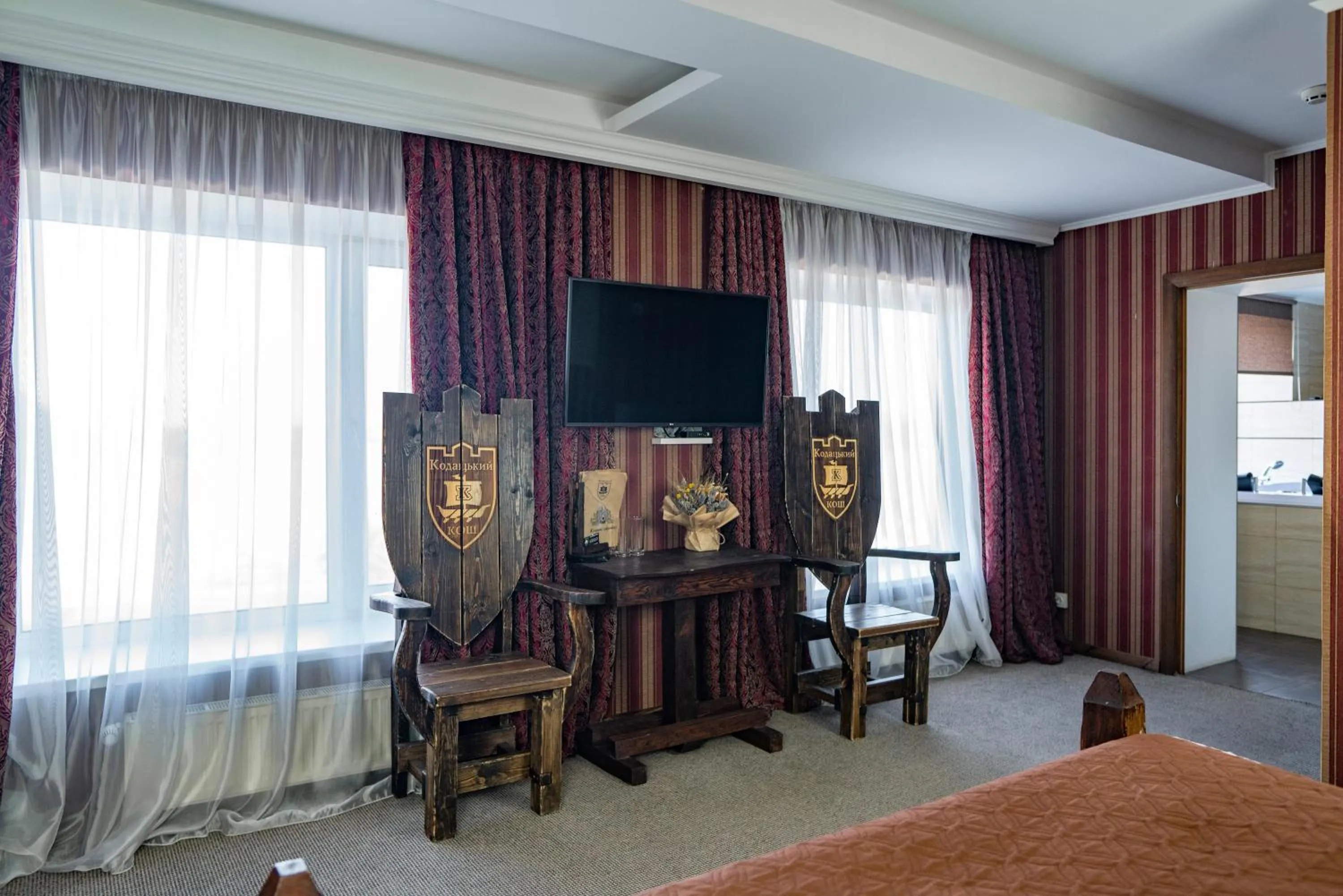 Decorative detail, Bed in Kodatskiy Kosh