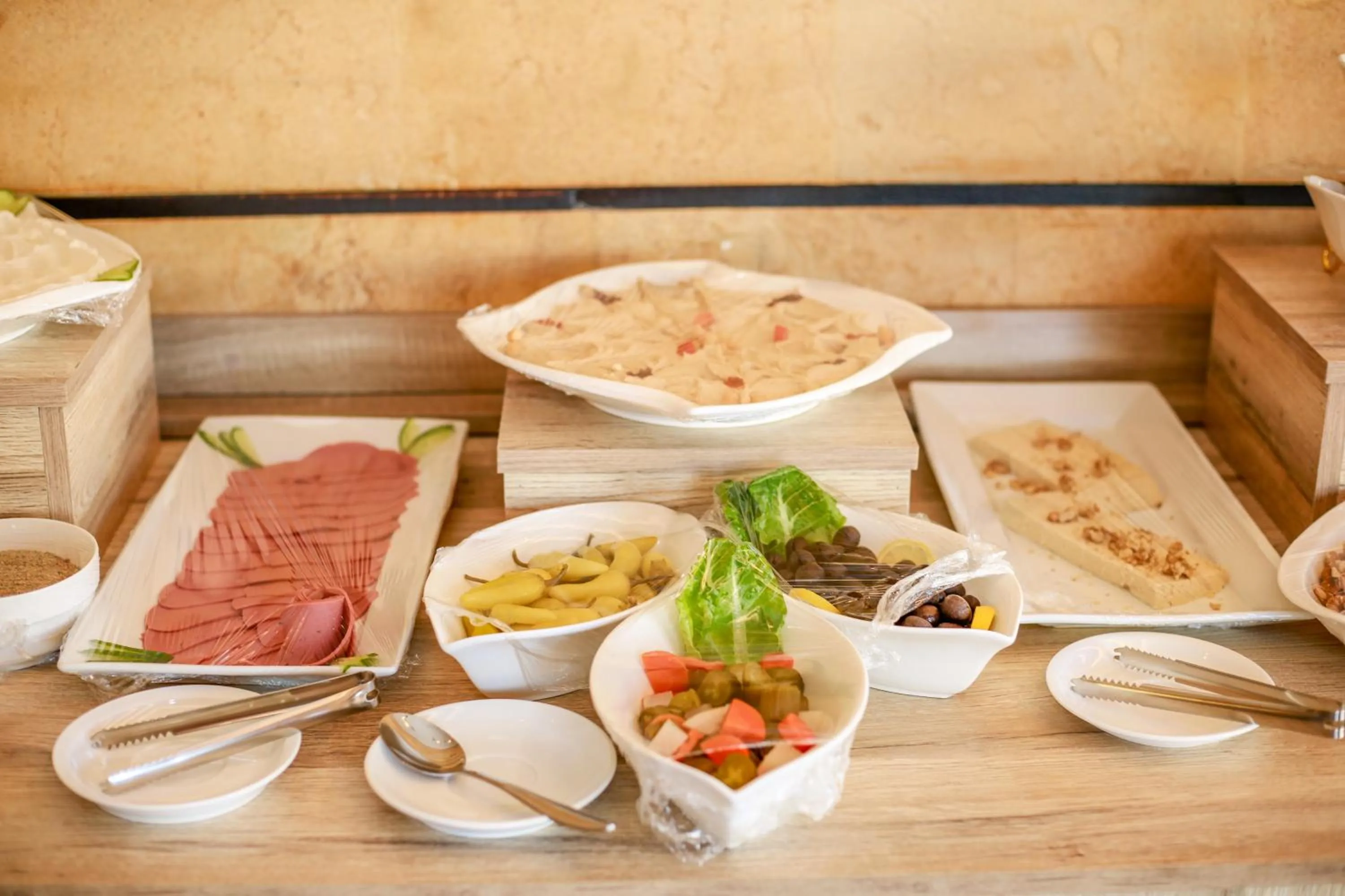 Food and drinks in Yafko Hotel