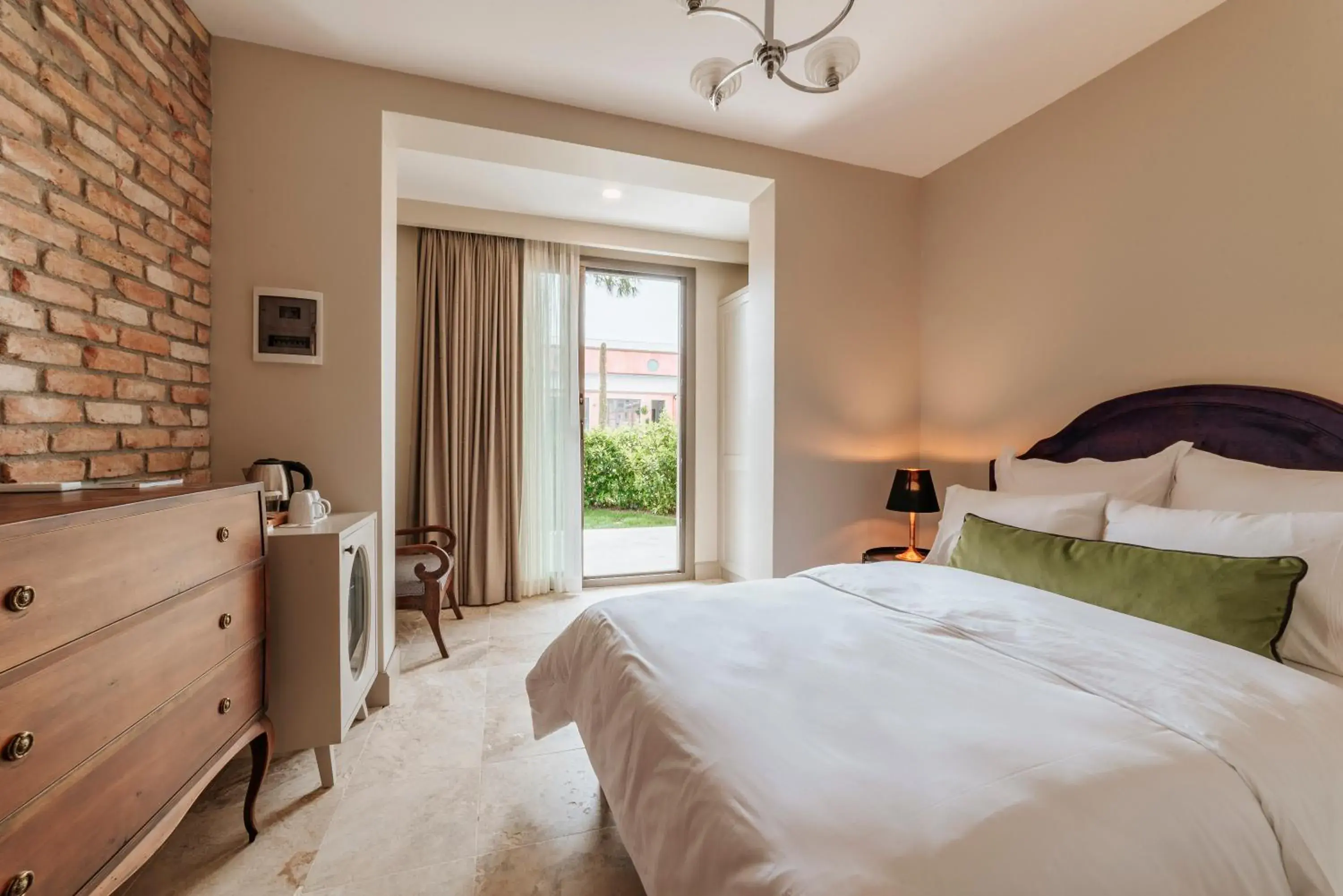 Bed in ODAM OTEL Bed in ODAM OTEL