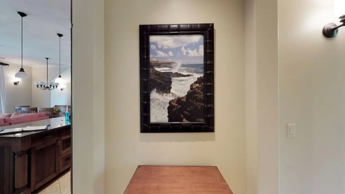 Fabulous Villa Sleeps 6 Short Walk To Poipu Brennecke and Shipwreck Beach