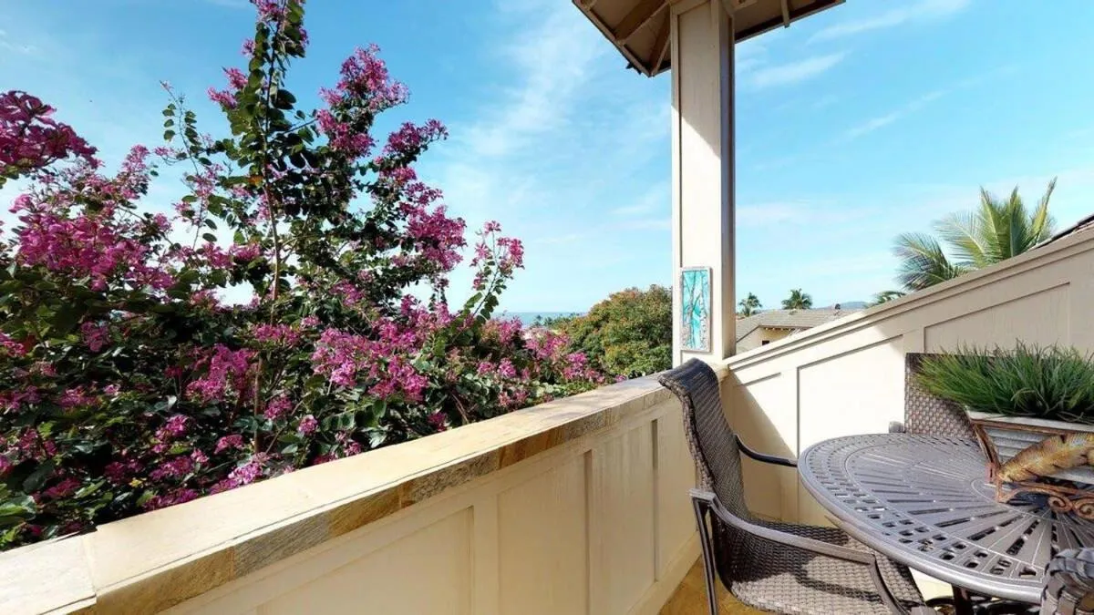 C300 Custom 4 bedroom Ocean View Penthouse