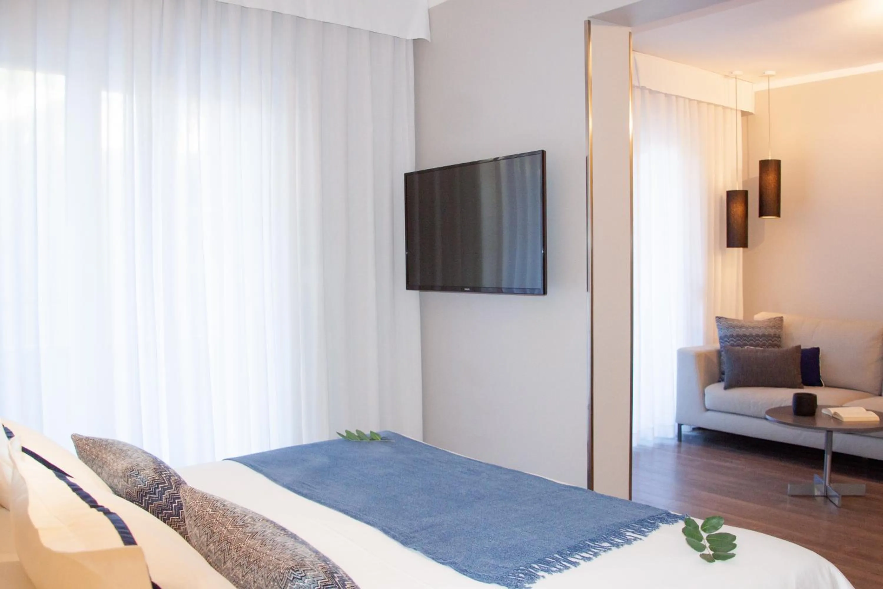 Bedroom, Bed in Hotel Osam - Adults Only