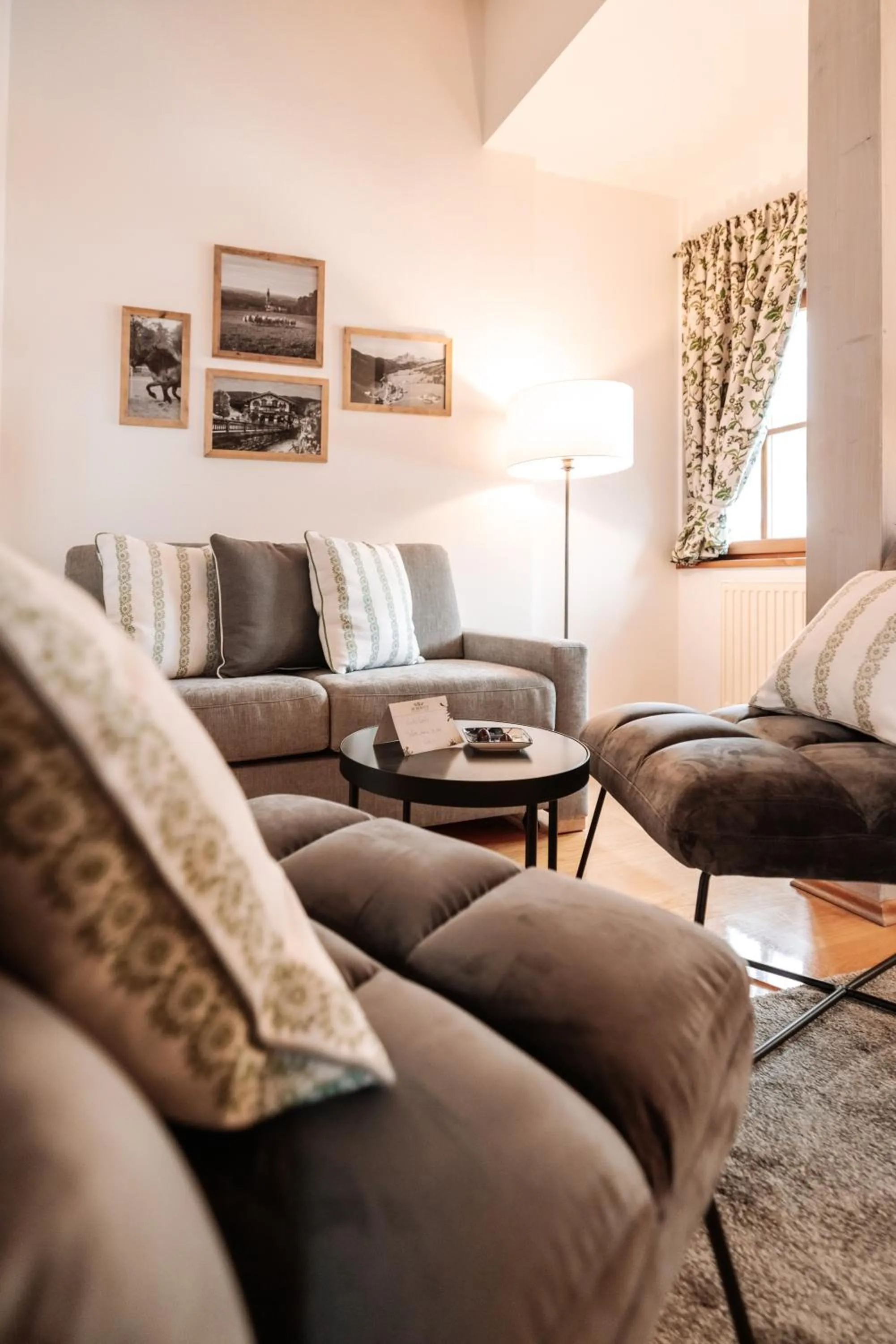 Seating area in Hubertus Boutiquehotel Filzmoos