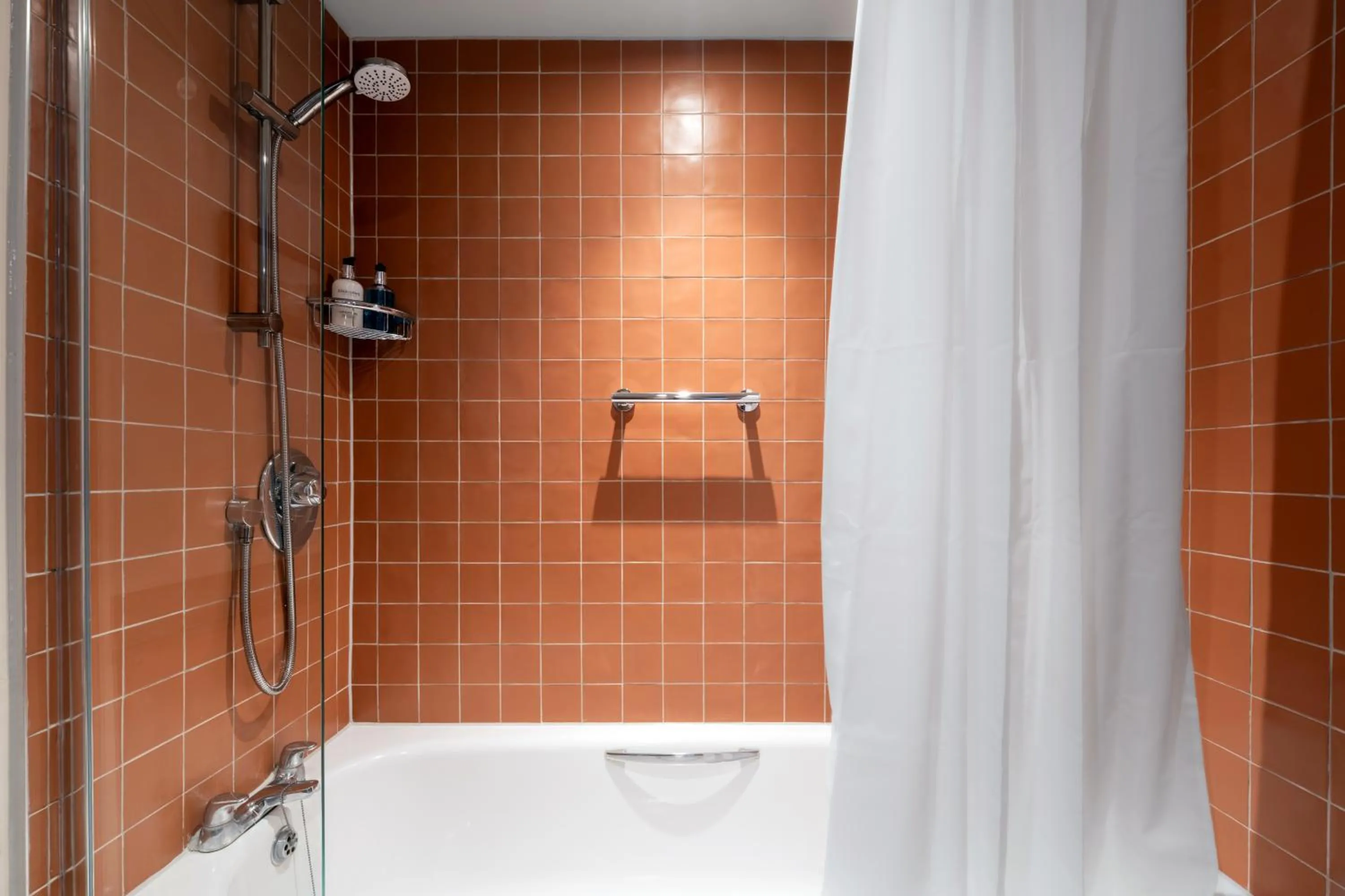 Bathroom in Crown Hotel