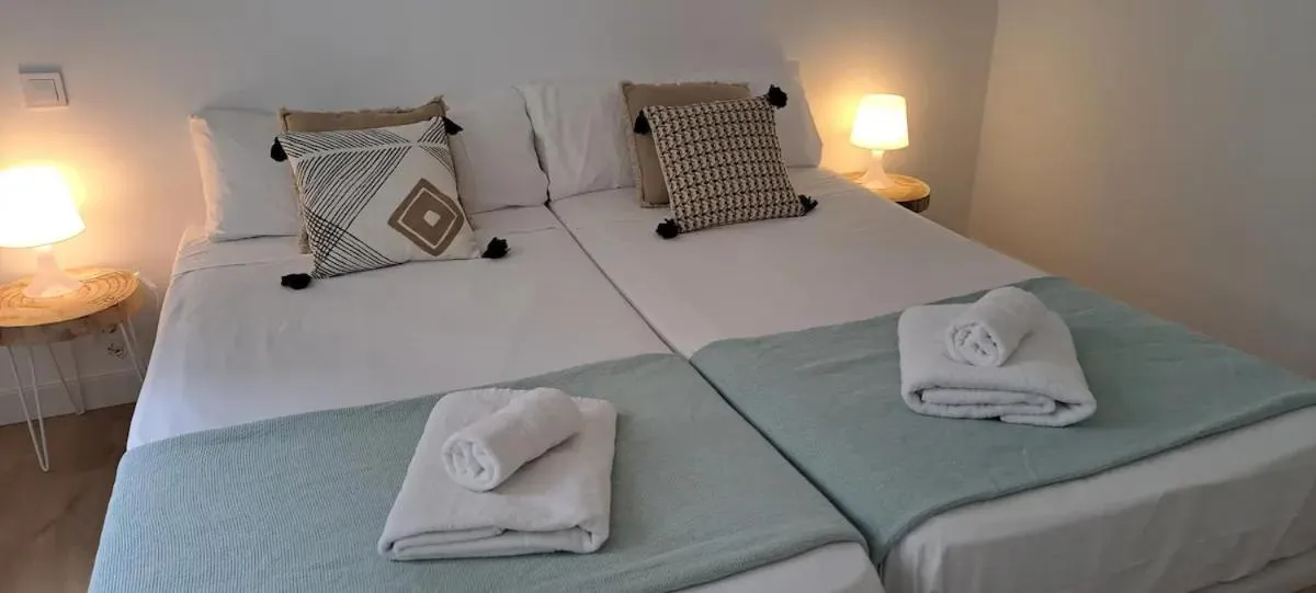 Bed in La Arena Apartamentos Zierbena