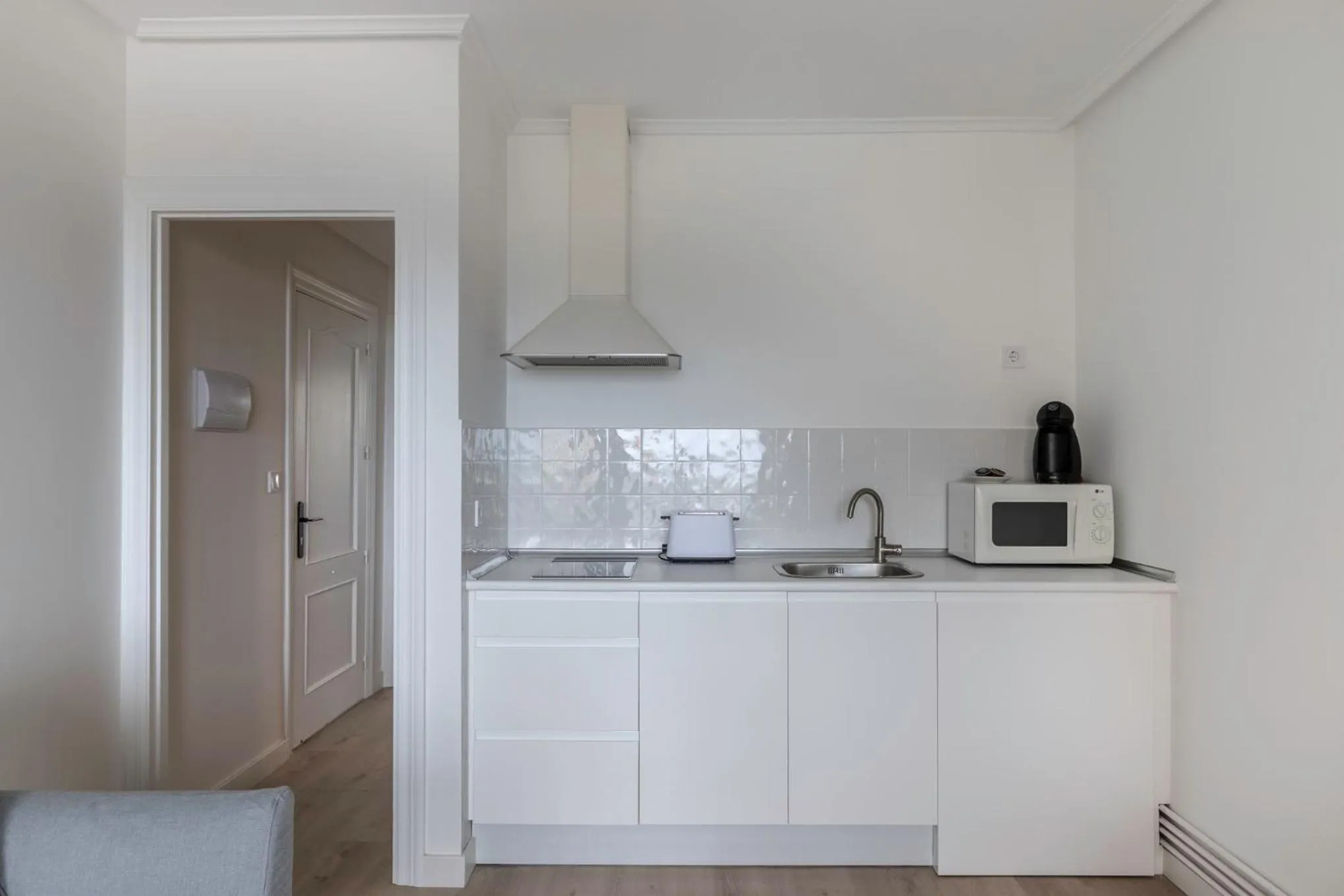 Kitchen or kitchenette in La Arena Apartamentos Zierbena