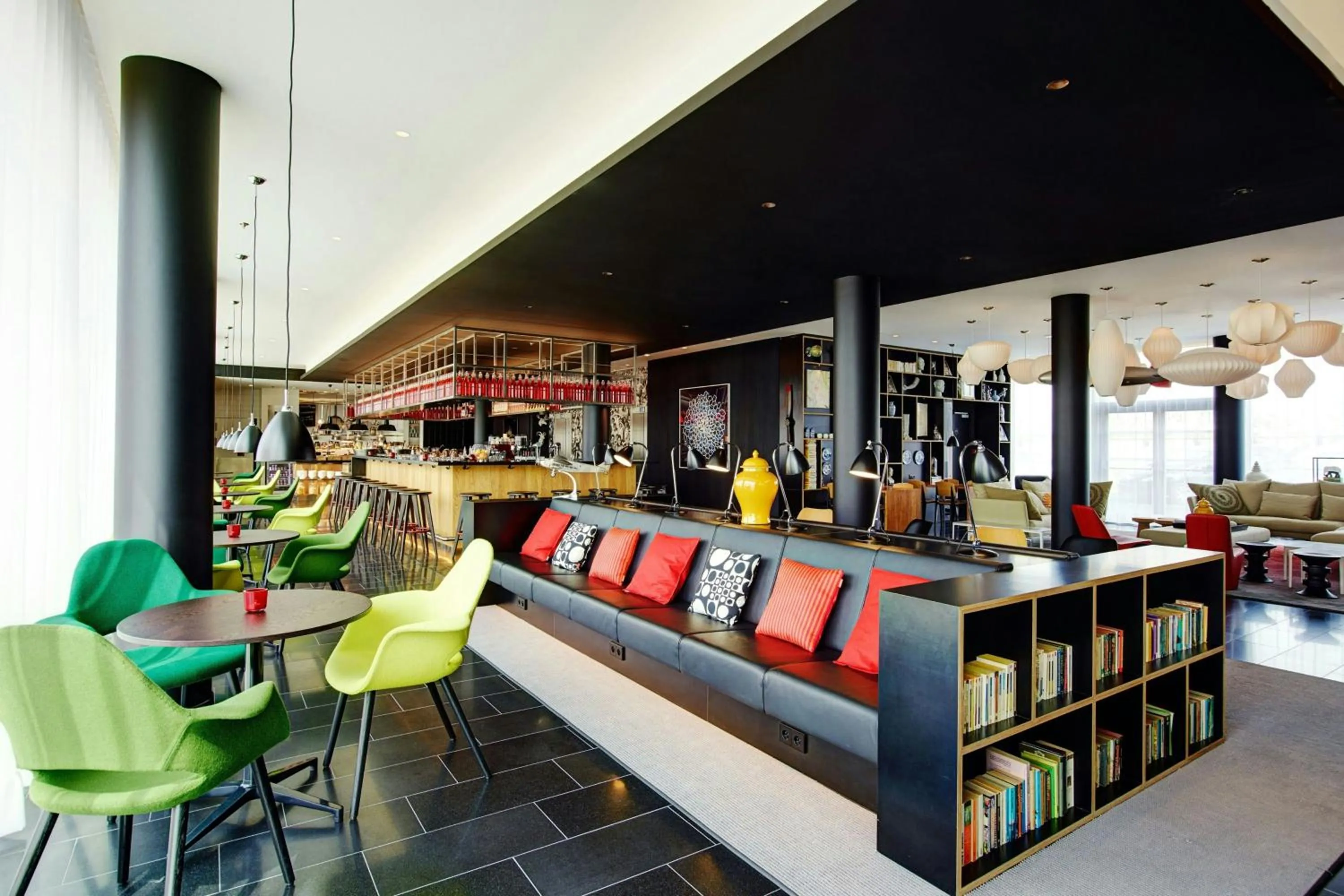 Restaurant/places to eat in citizenM Paris Charles de Gaulle Airport