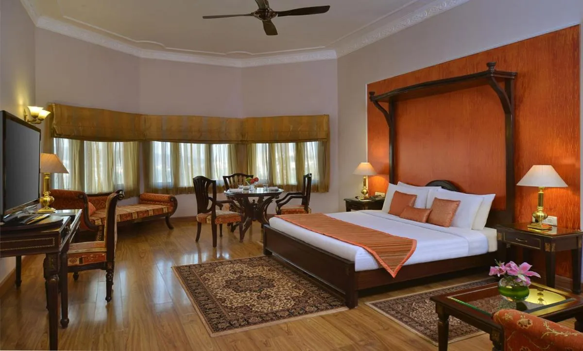 Bedroom in Noor-Us-Sabah Palace