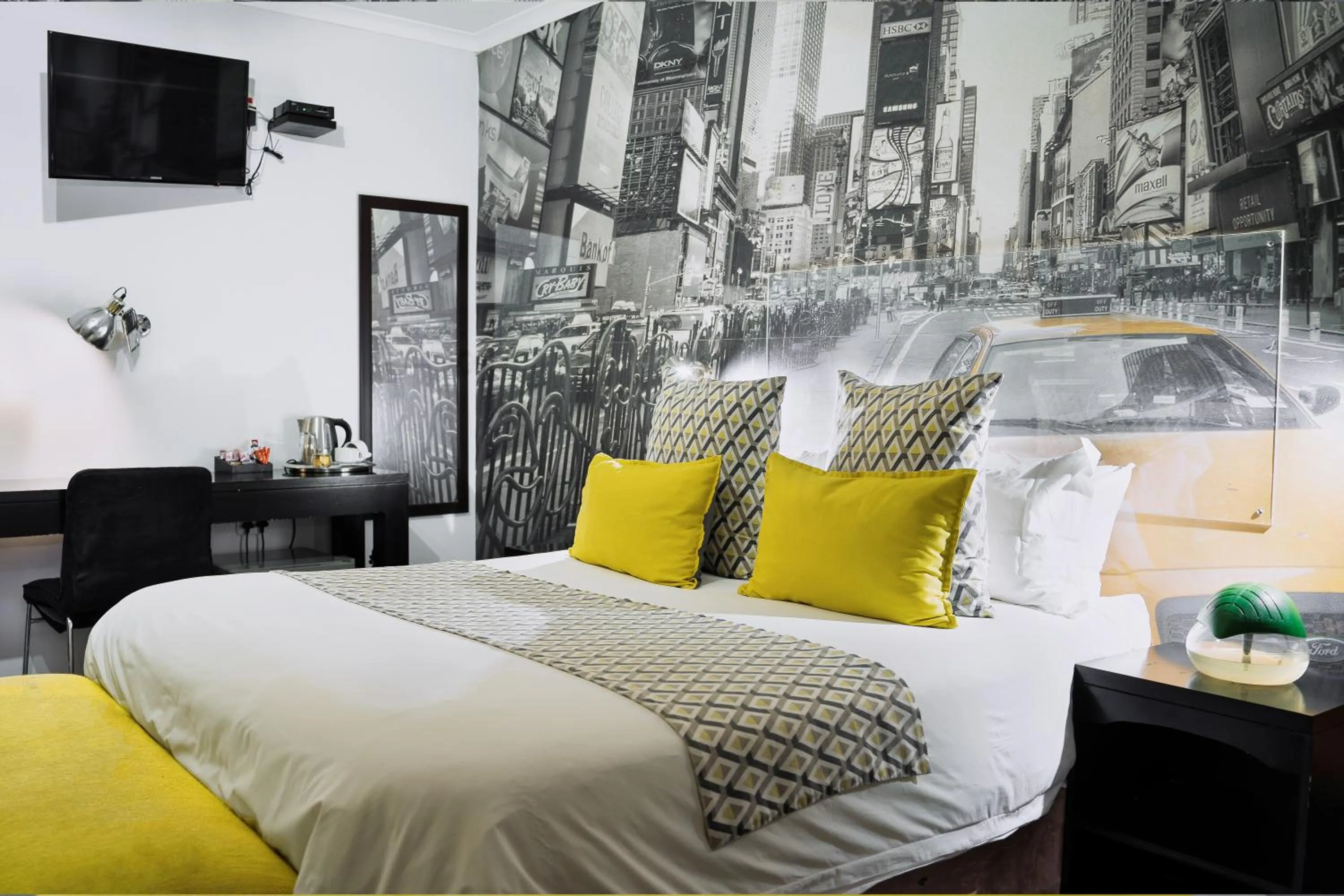 Bedroom, Bed in Yalla Yalla Boutique Hotel