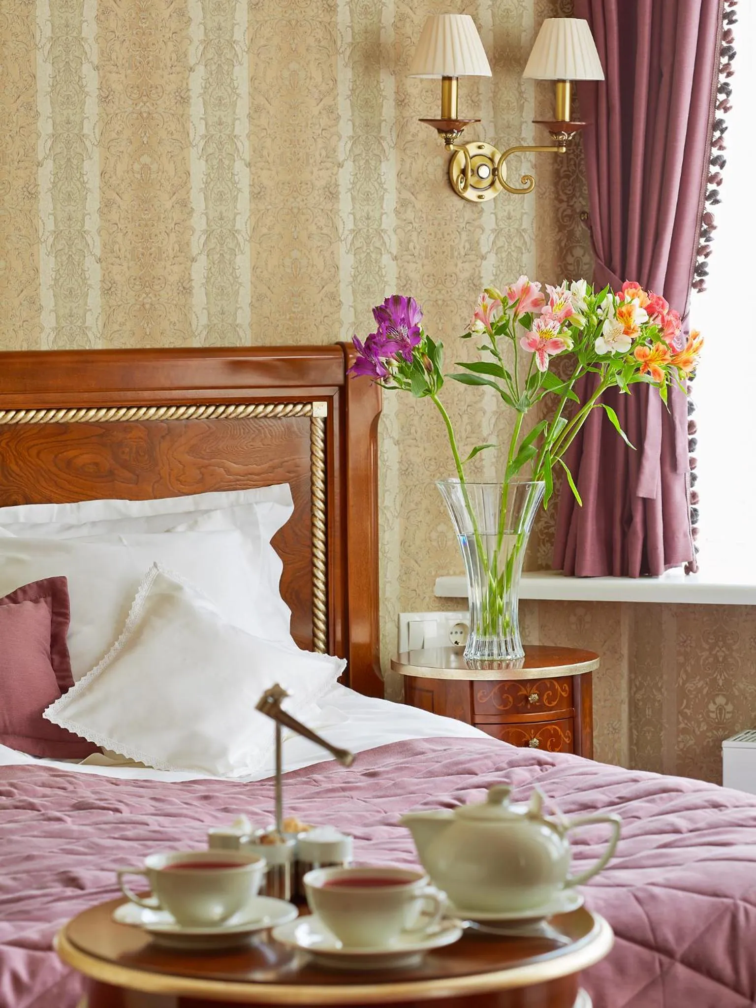 Bedroom, Bed in Hotel Atlas Deluxe