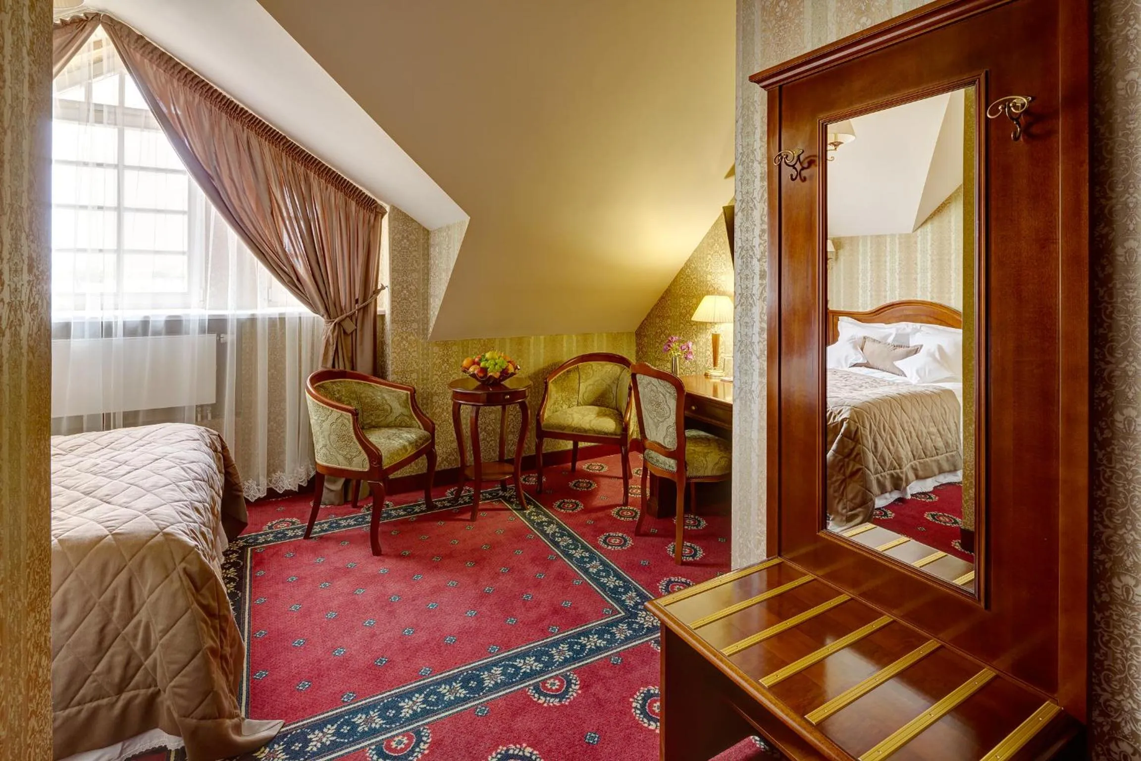 Photo of the whole room, Bed in Hotel Atlas Deluxe