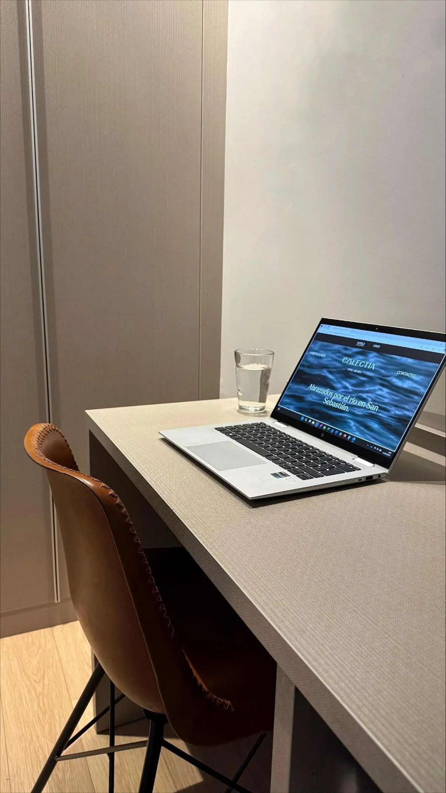 furniture in Casual del Jazz San Sebastián