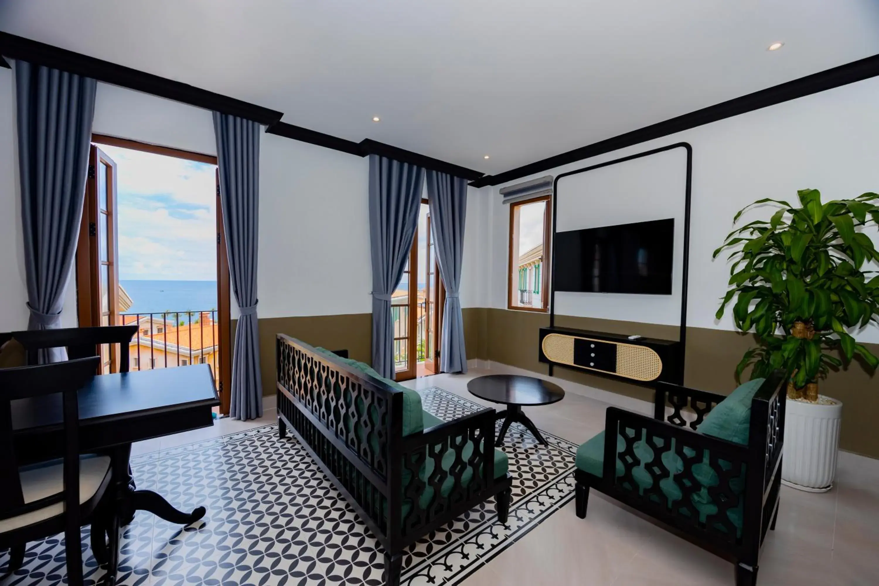 Living room, Bed in SUNSET BAY RETREAT Living room, Bed in SUNSET BAY RETREAT