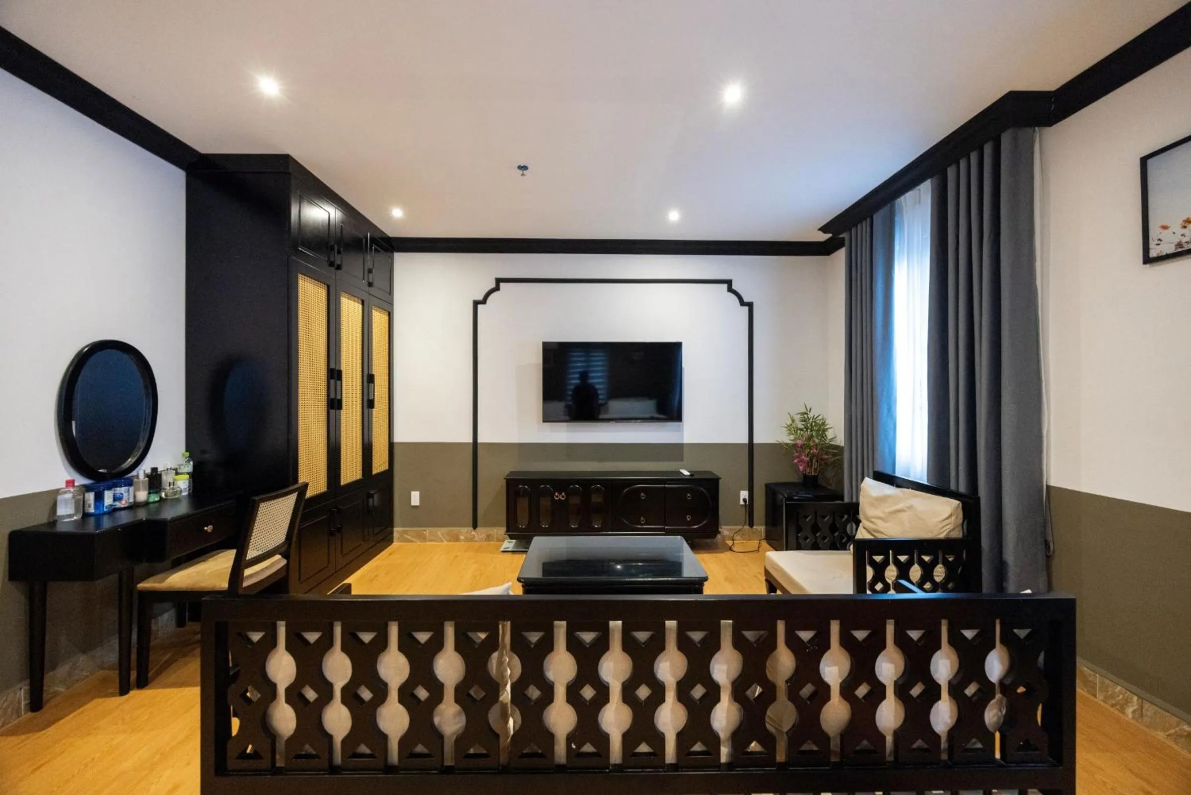 City view in SUNSET BAY RETREAT