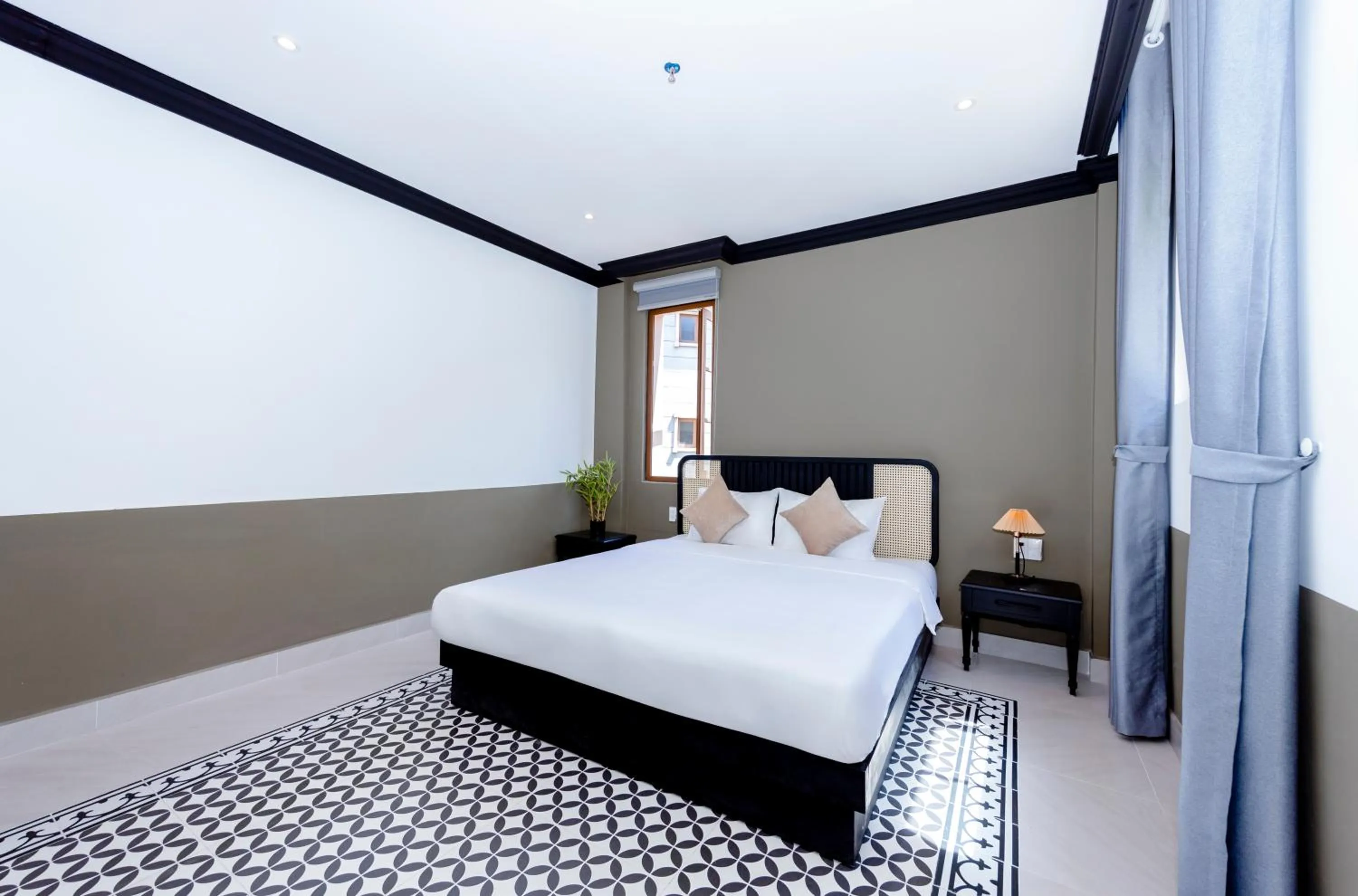 Bed in SUNSET BAY RETREAT