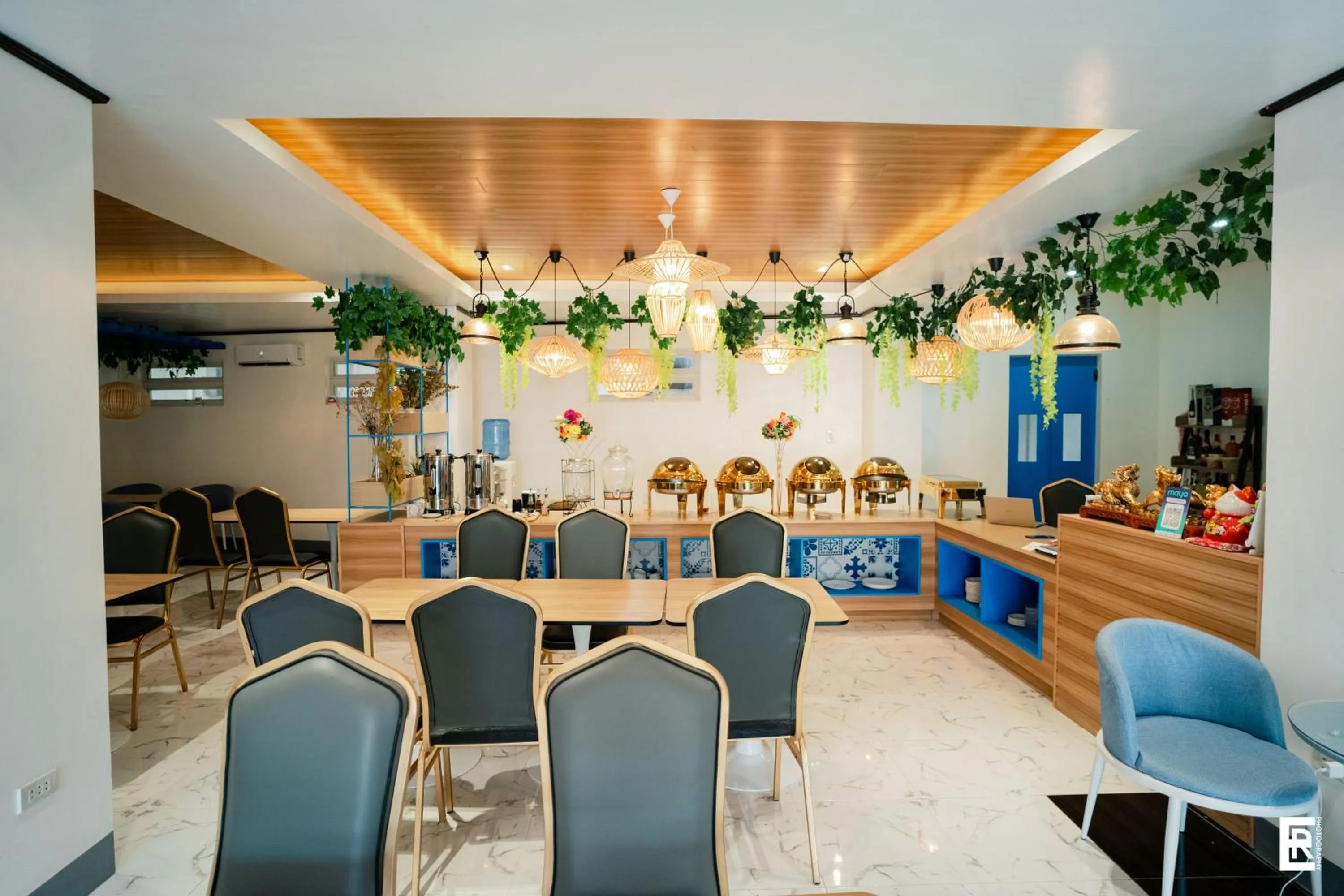 Restaurant/places to eat in Bernese Resort Hotel powered by Cocotel