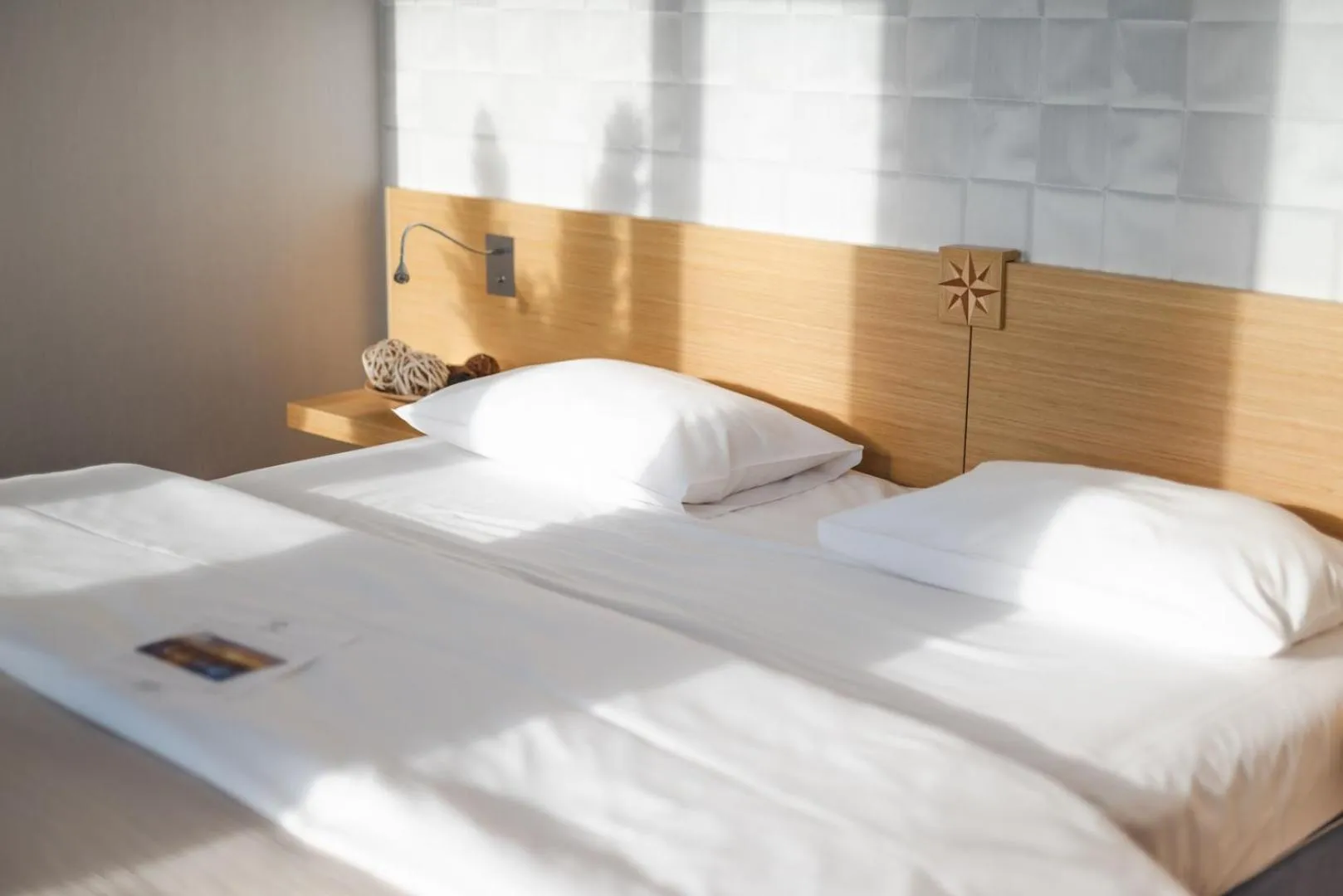 Bed in Hotel Marina Club Old Town View