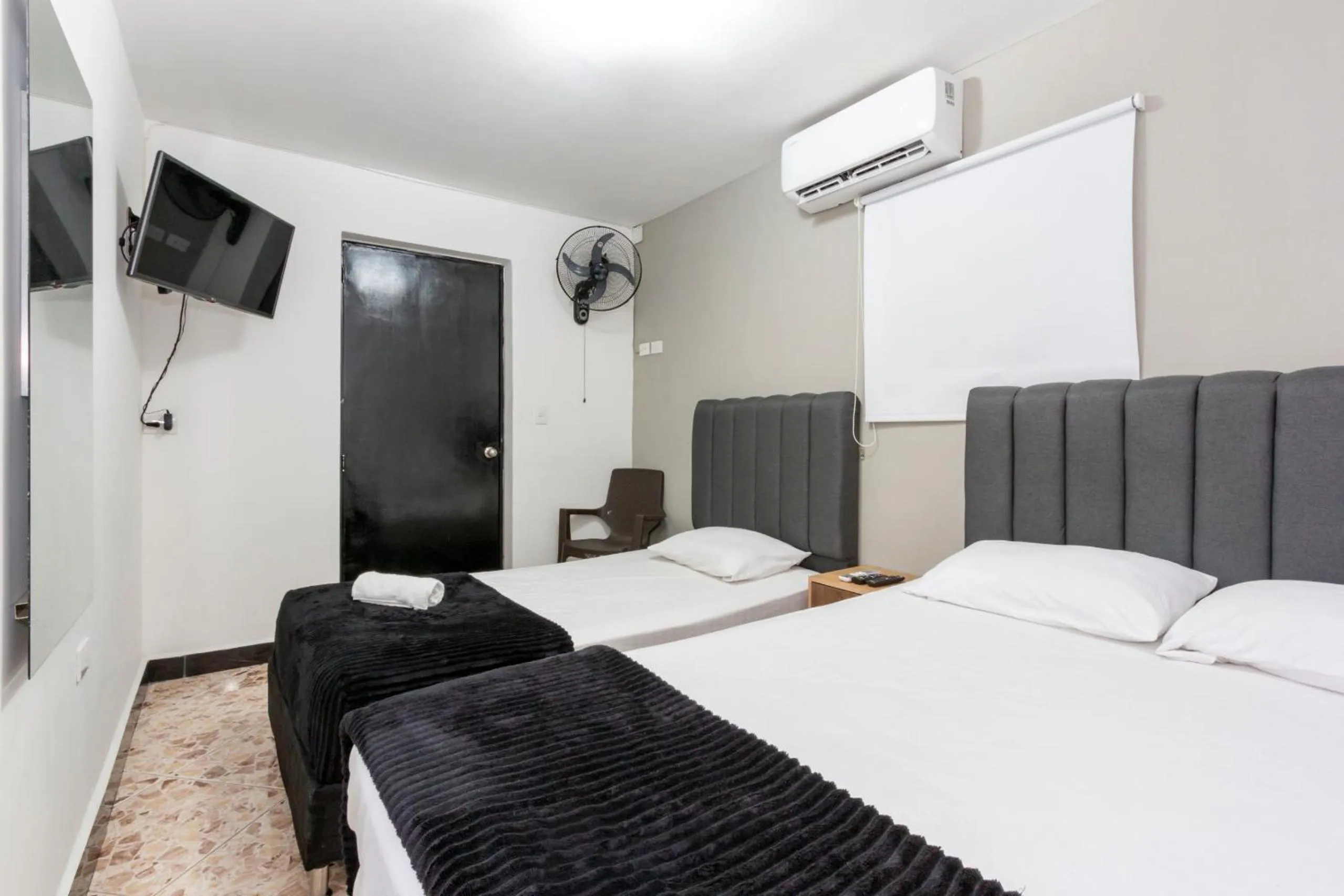 Bed in Hotel De León Estadio