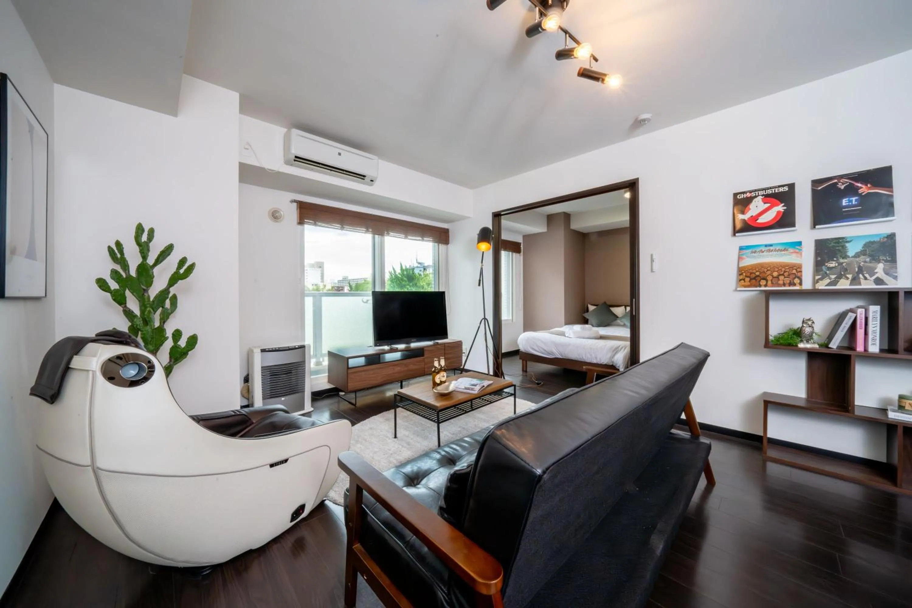 Two-Bedroom Apartment in Fancy2