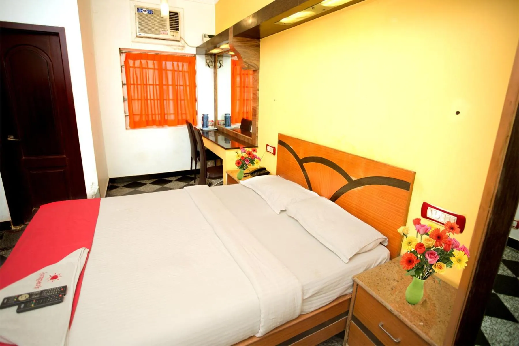Bedroom, Bed in Hotel Sunpark Inn