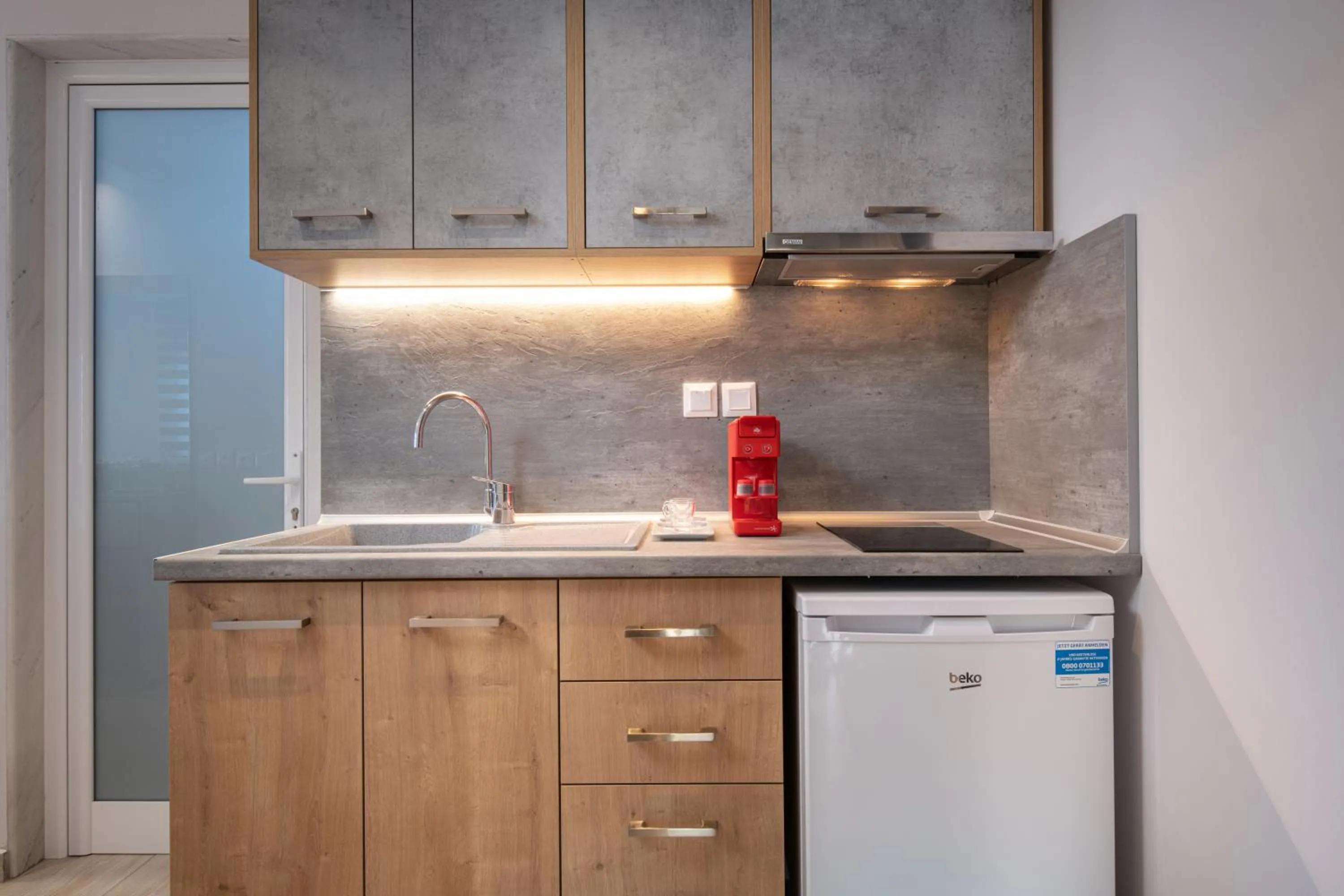 Kitchen or kitchenette in Hotel Agni On The Beach