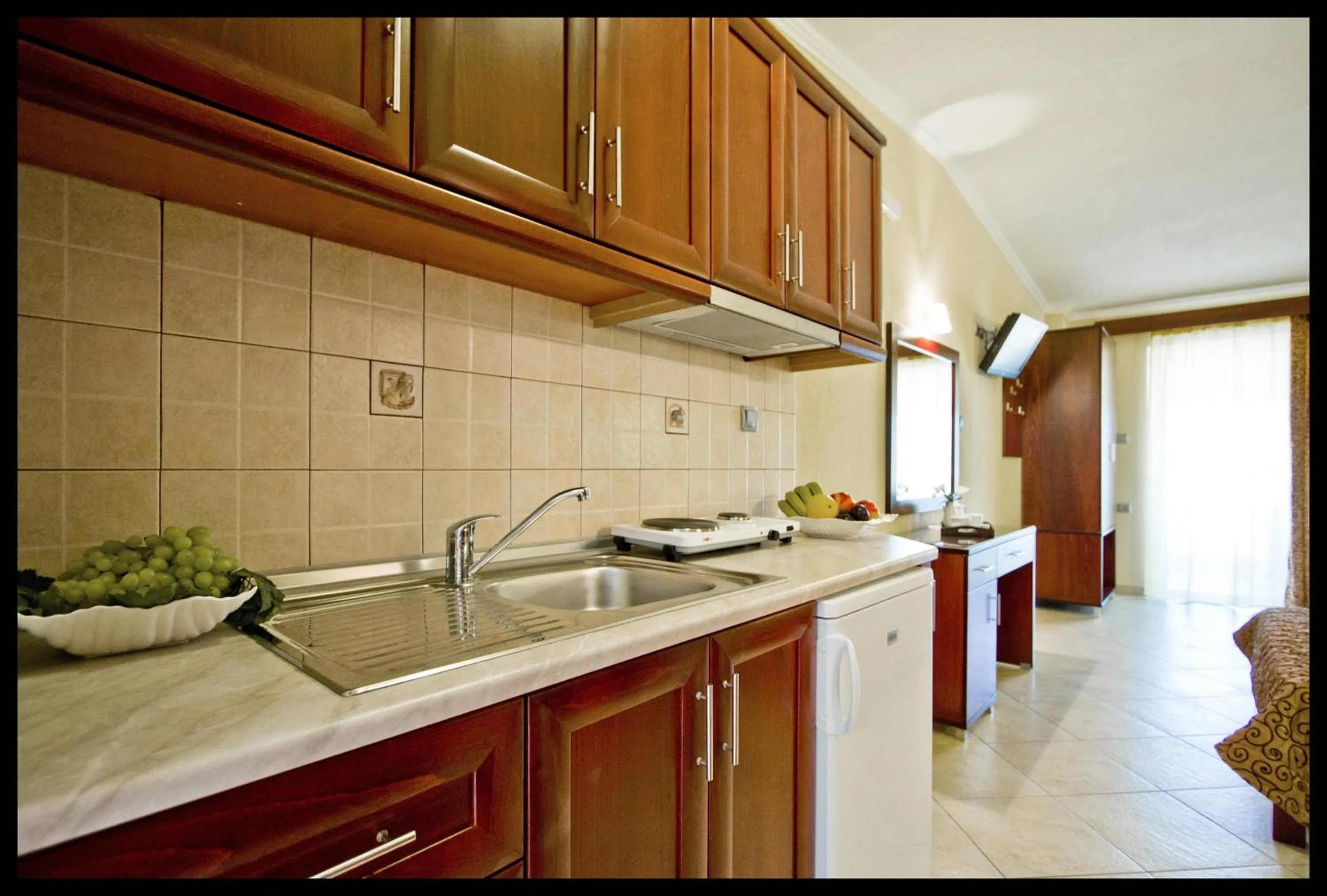 Kitchen or kitchenette in Hotel Agni On The Beach