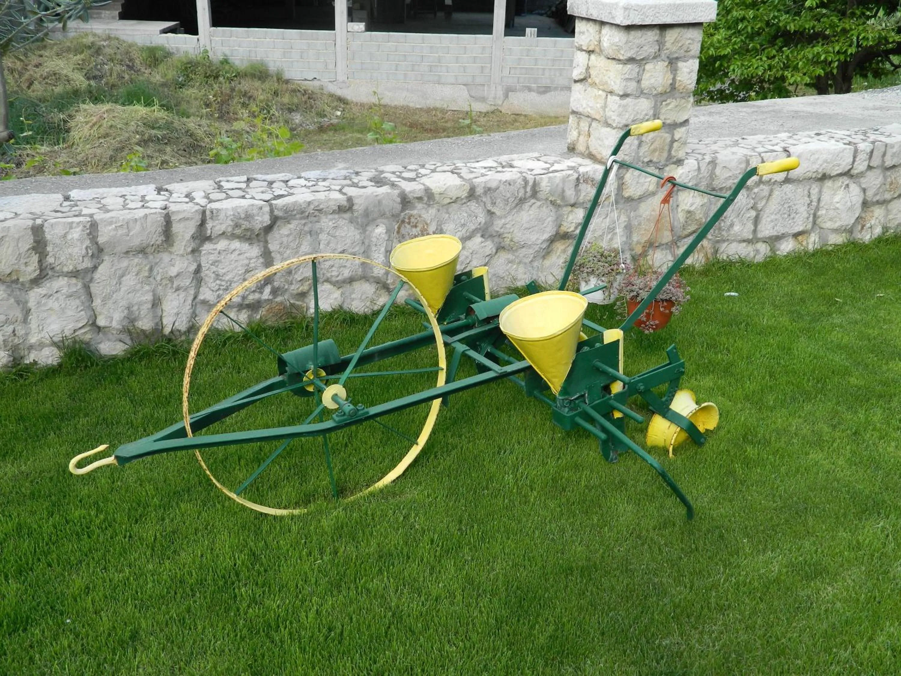 Garden view in Motel Jelčić