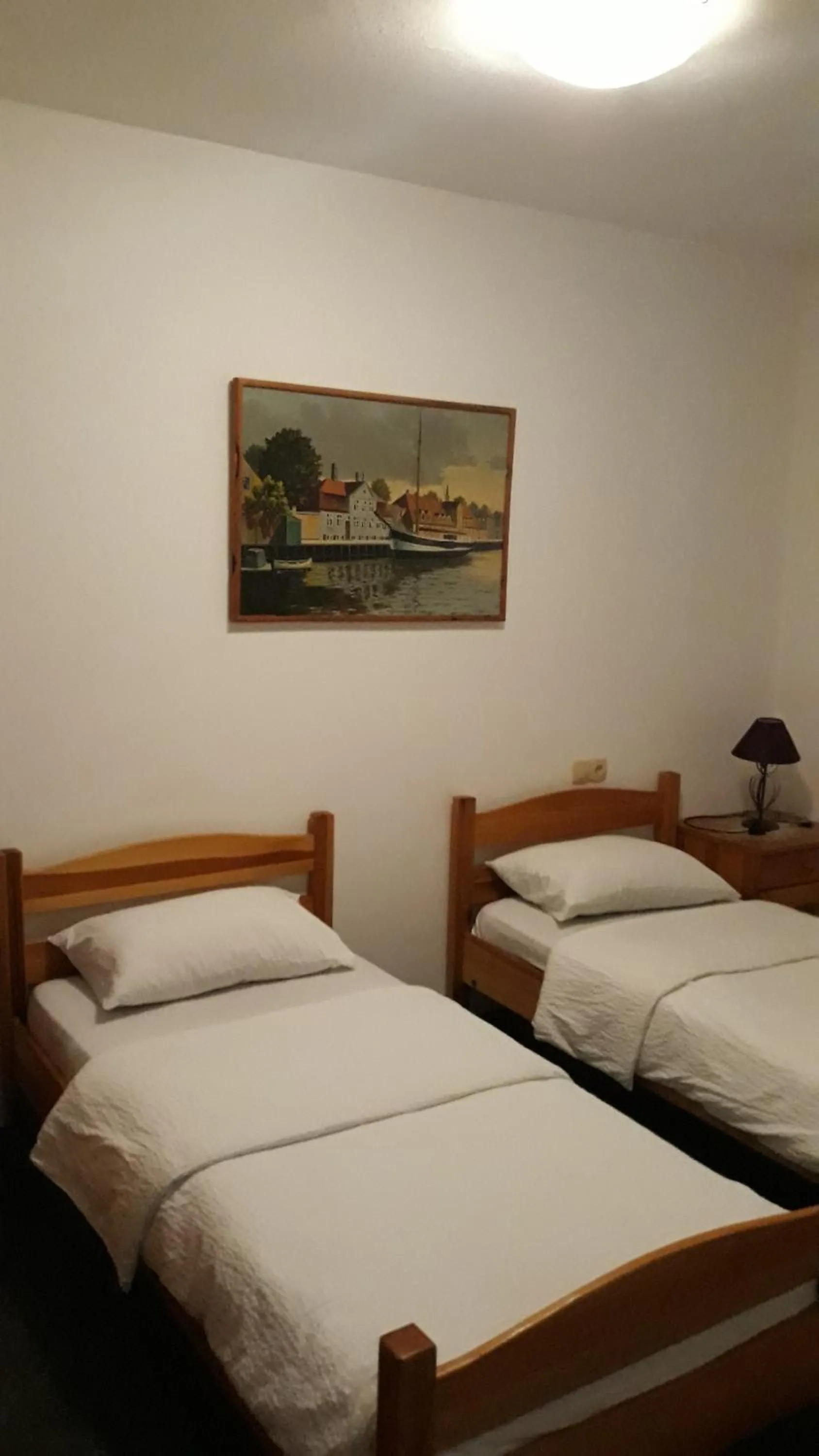 Bed in Motel Jelčić