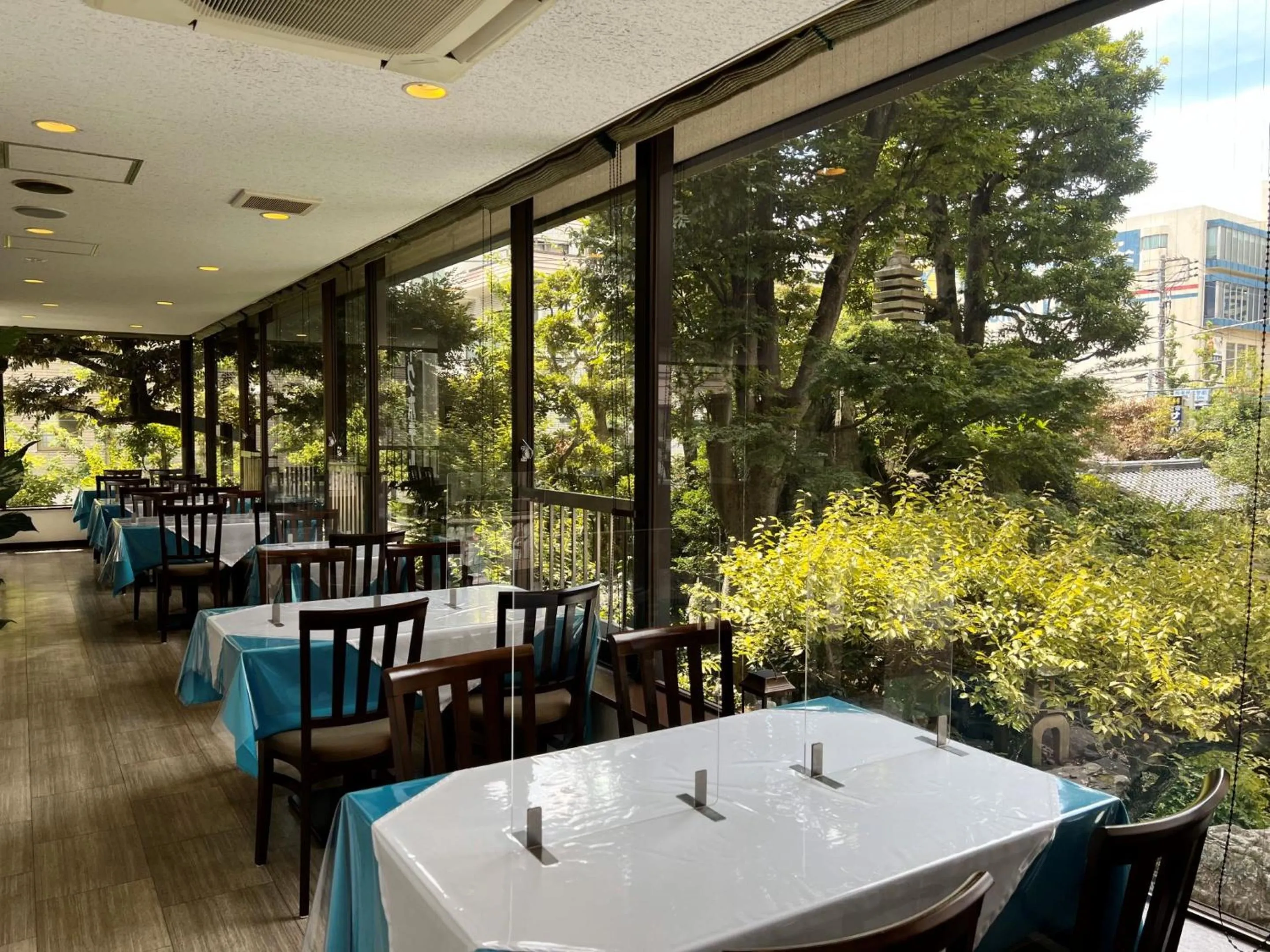 Restaurant/places to eat in Shinjuku Sun Park Hotel