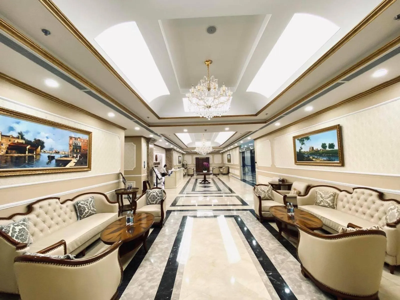 Lobby or reception in Hanoi Westlake Homestay in D'Le Roi Soleil Building