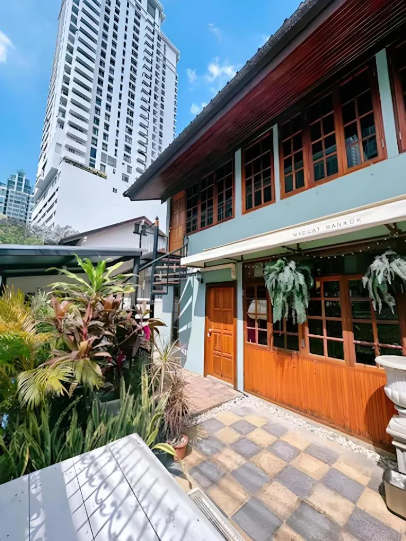T-house Bkk - Max15 people with private swimming pool