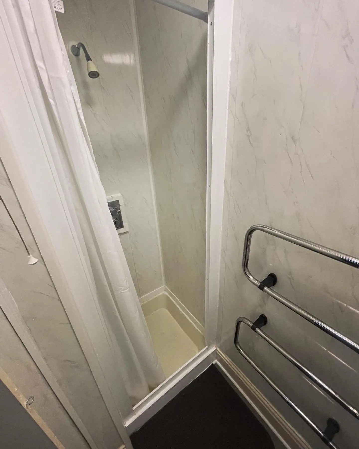 PRESTIGE PLAZA Hotel