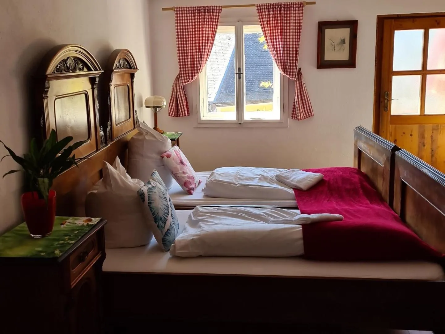Bed in Pension Leopoldine