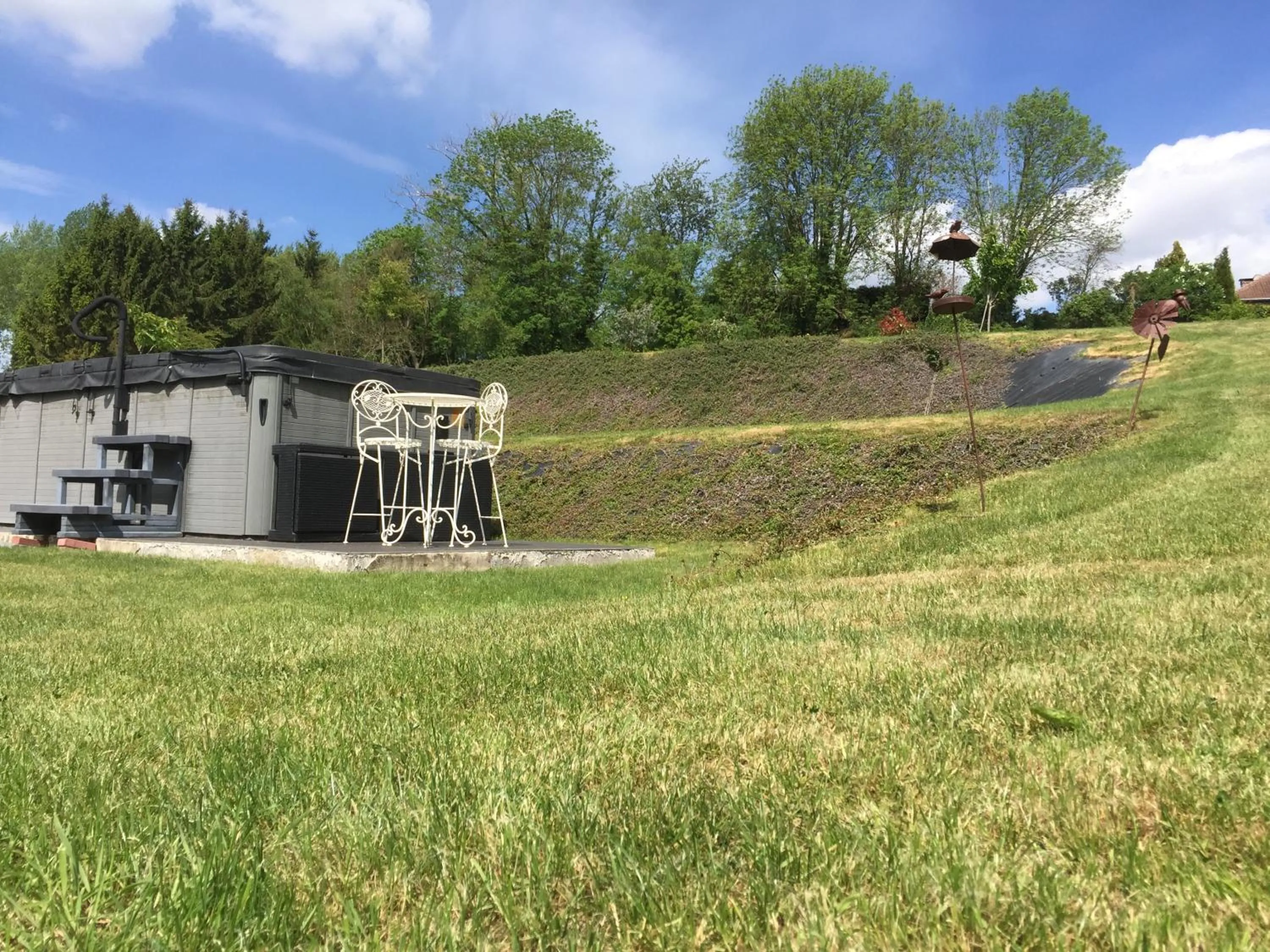 Swimming pool in B&B AntiQua & Qook