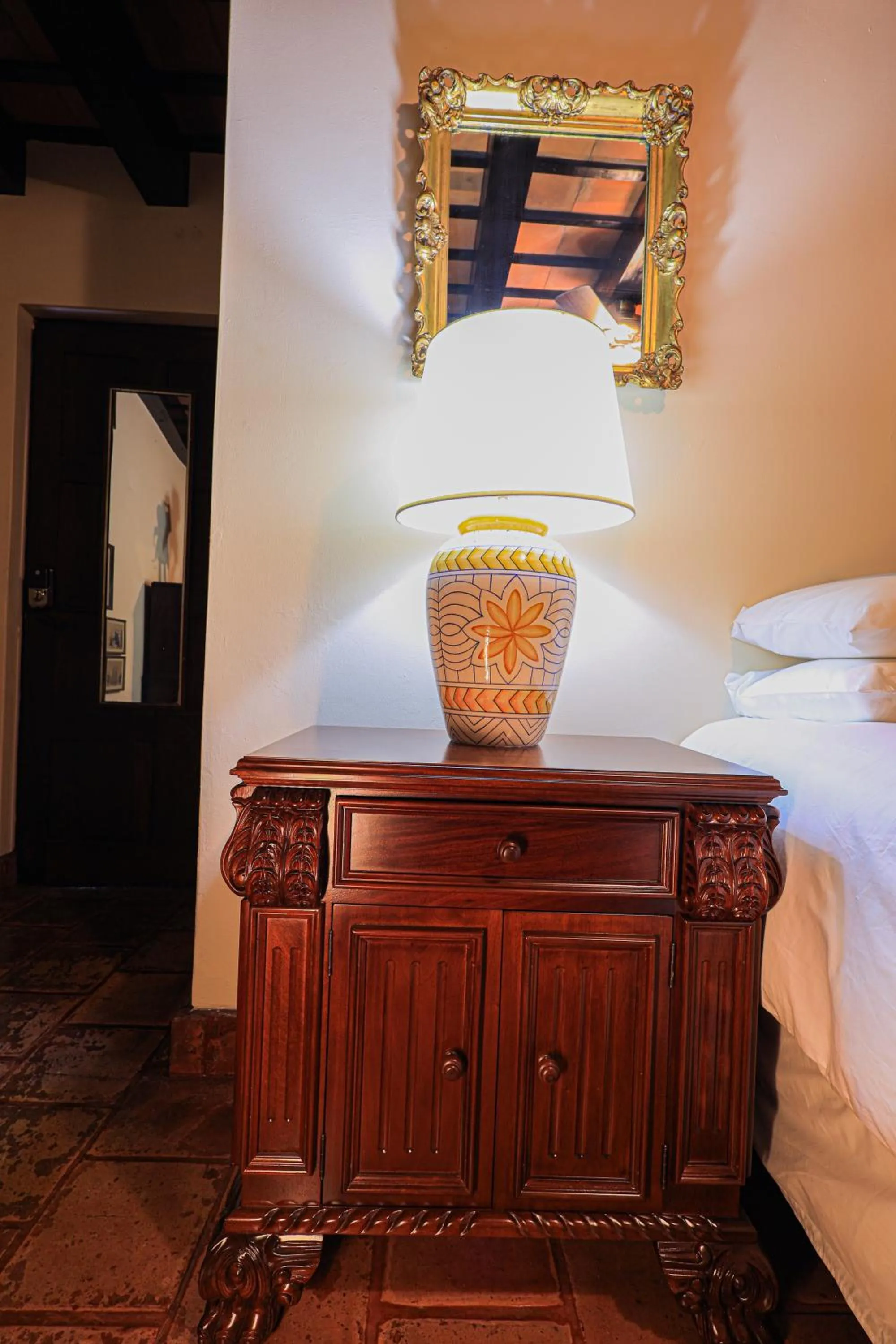 Decorative detail, Bed in Hotel Casa Bansley