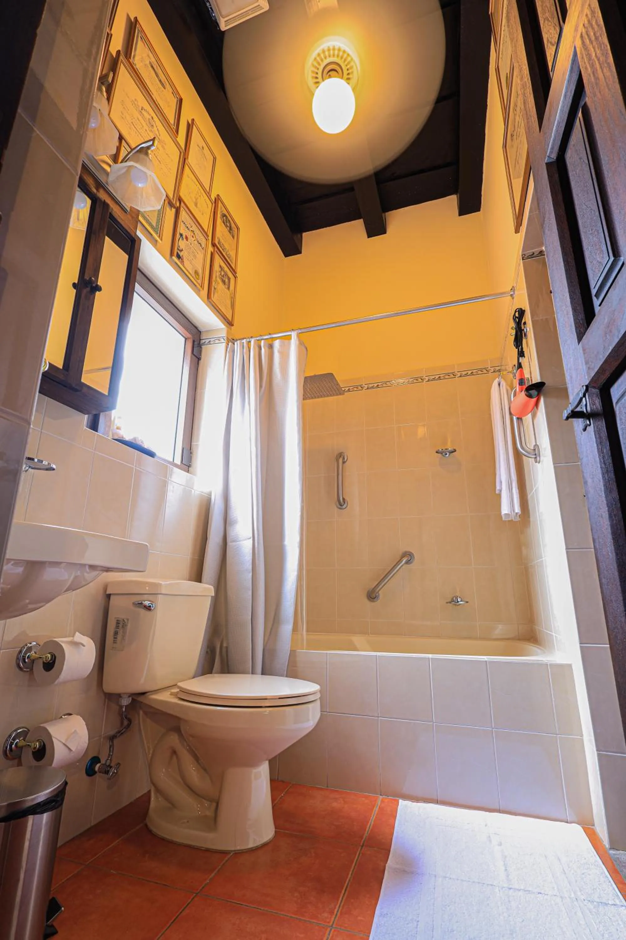 Bathroom in Hotel Casa Bansley