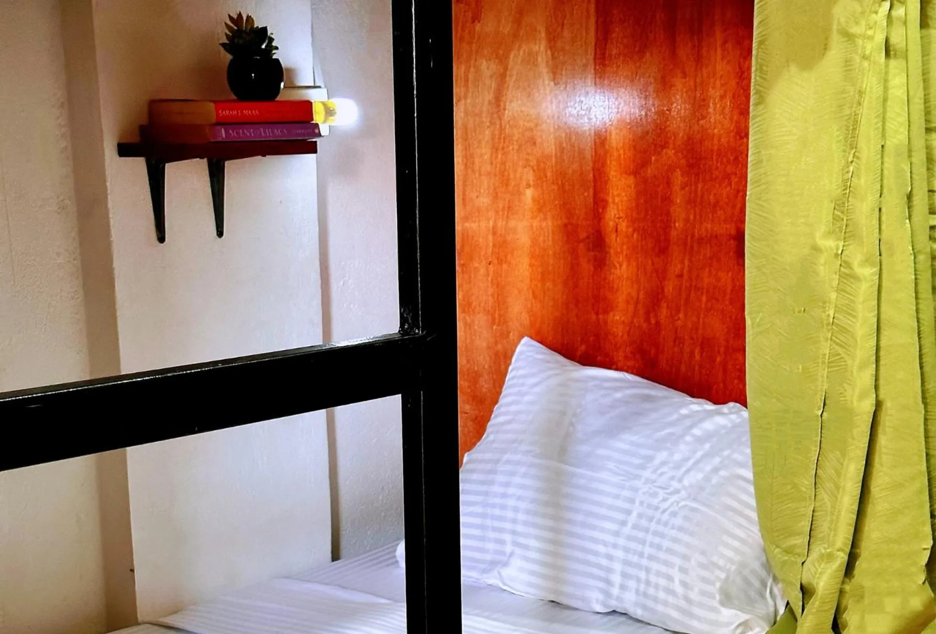 Bed in Moana Beach House