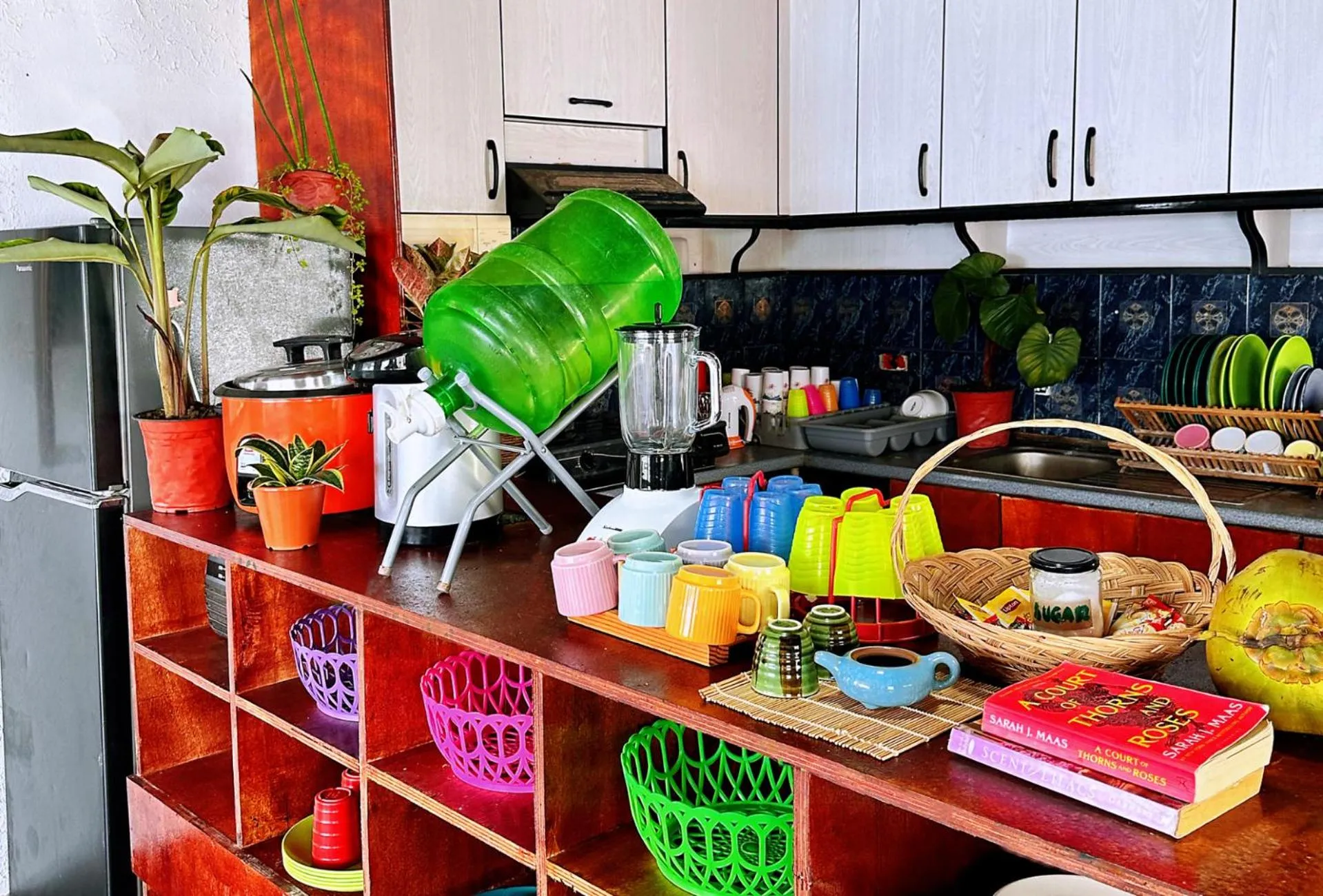 Kitchen or kitchenette in Moana Beach House