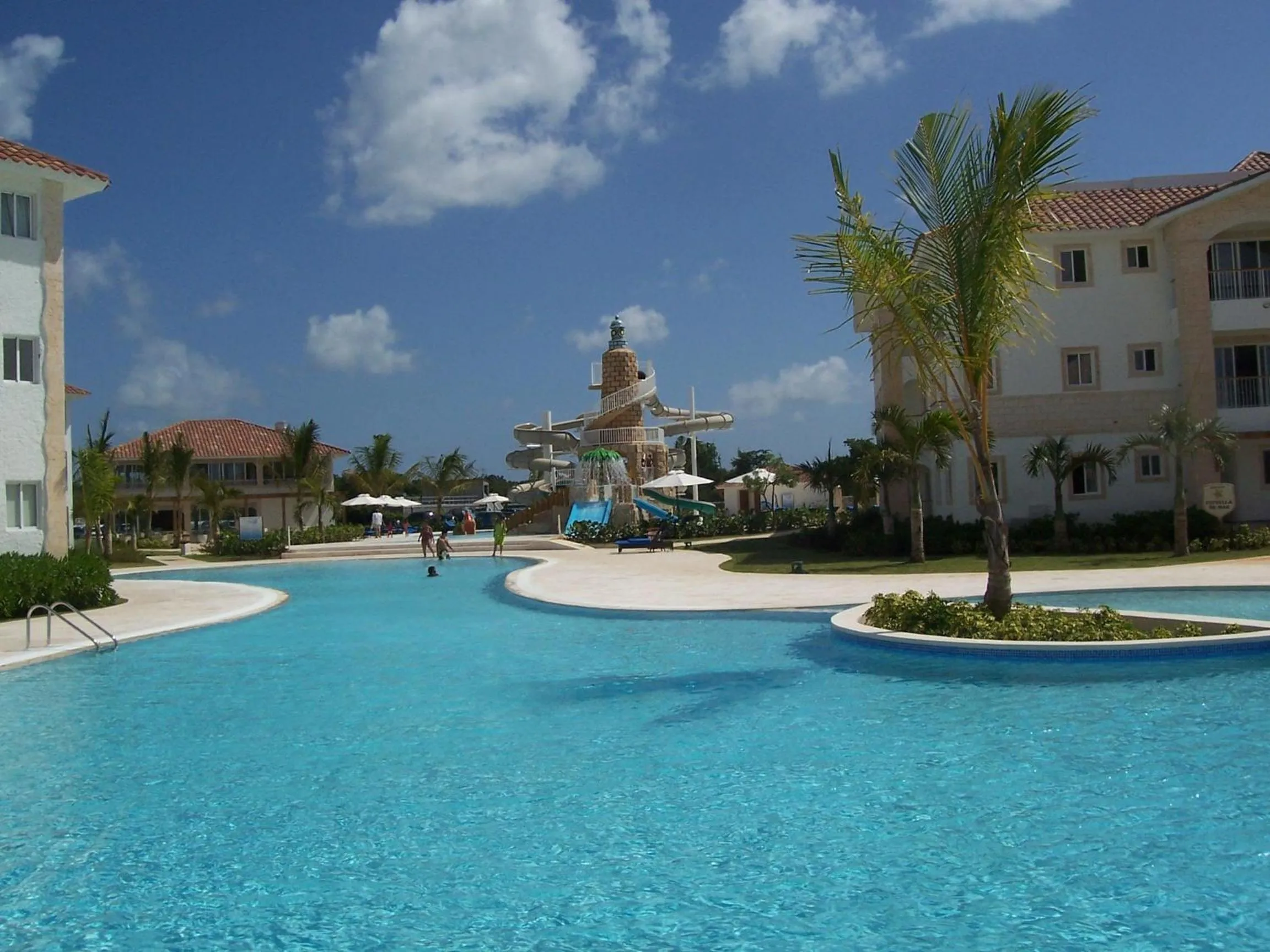 Restaurant/places to eat in Appartamenti in Cadaques Caribe