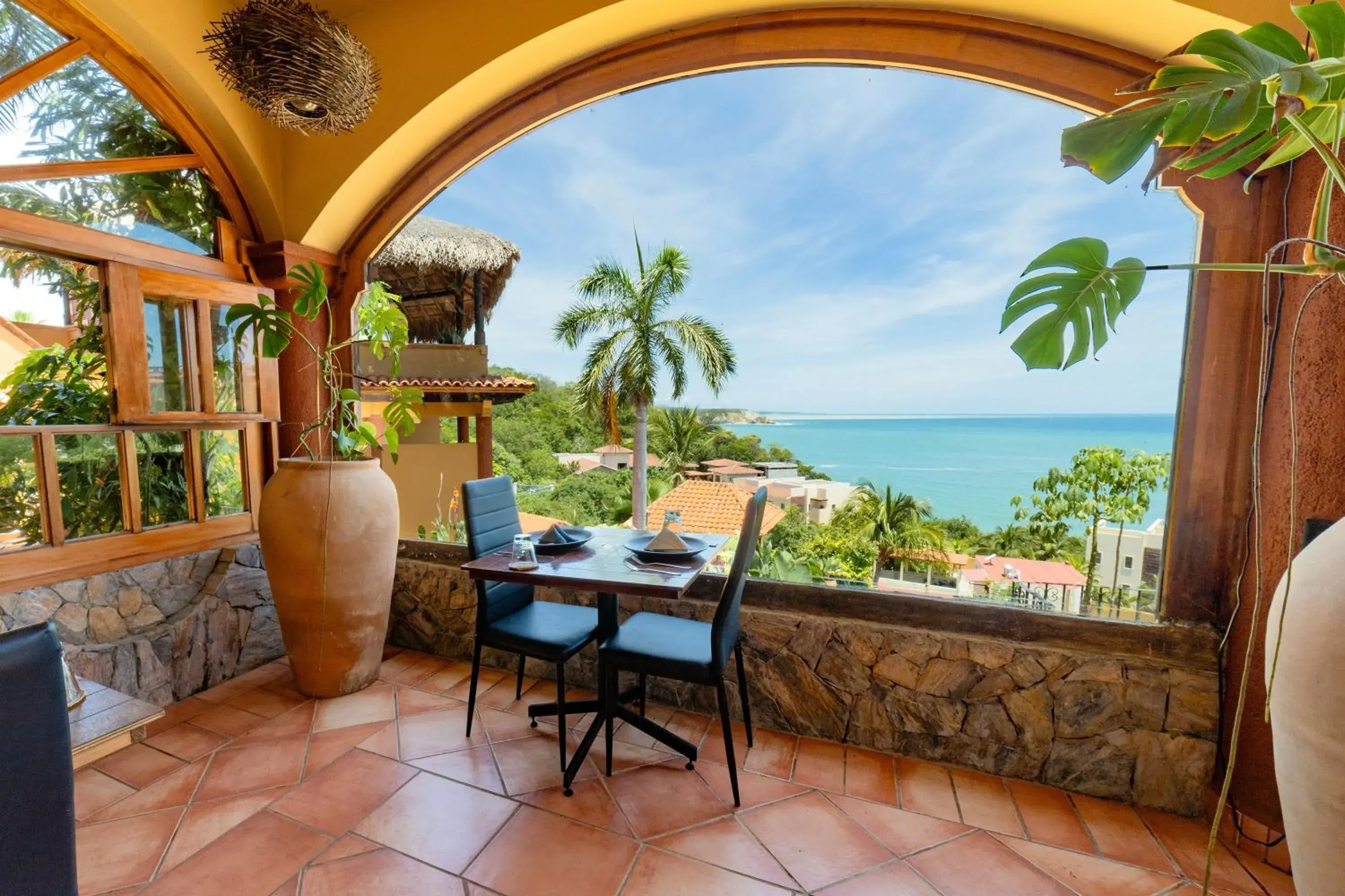 Restaurant/places to eat in Casa Ceiba Huatulco - Adults Only Restaurant/places to eat in Casa Ceiba Huatulco - Adults Only