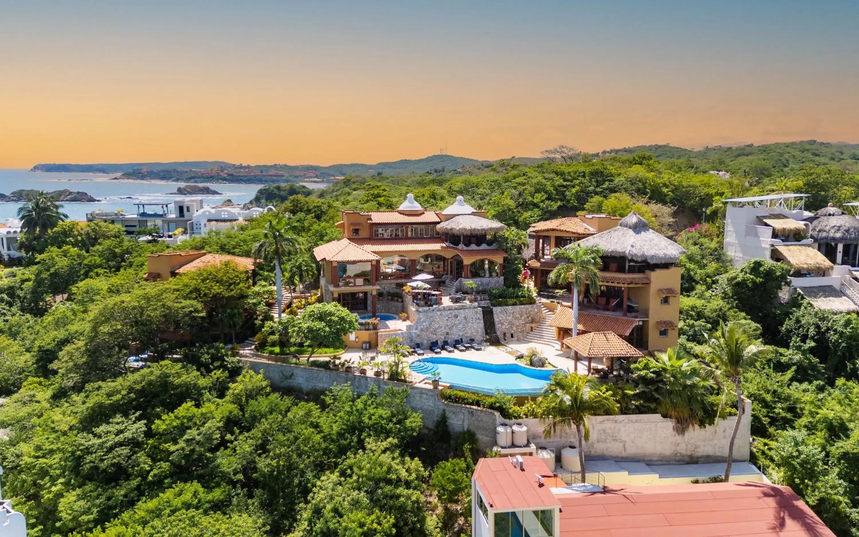 Property building in Casa Ceiba Huatulco - Adults Only Property building in Casa Ceiba Huatulco - Adults Only