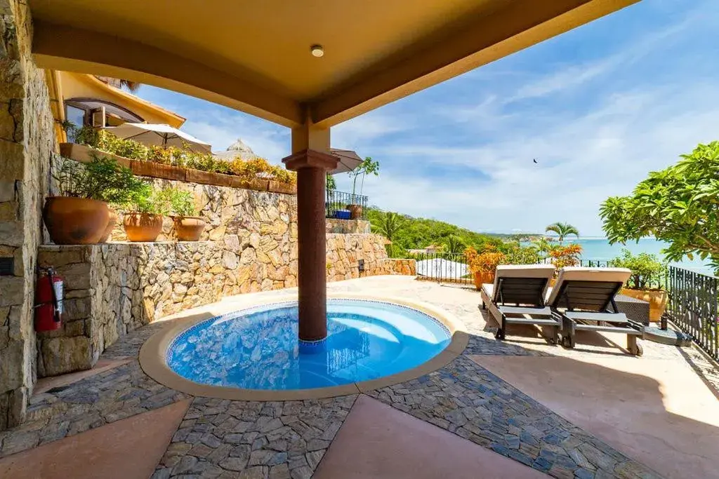 Inner courtyard view in Casa Ceiba Huatulco - Adults Only Inner courtyard view in Casa Ceiba Huatulco - Adults Only